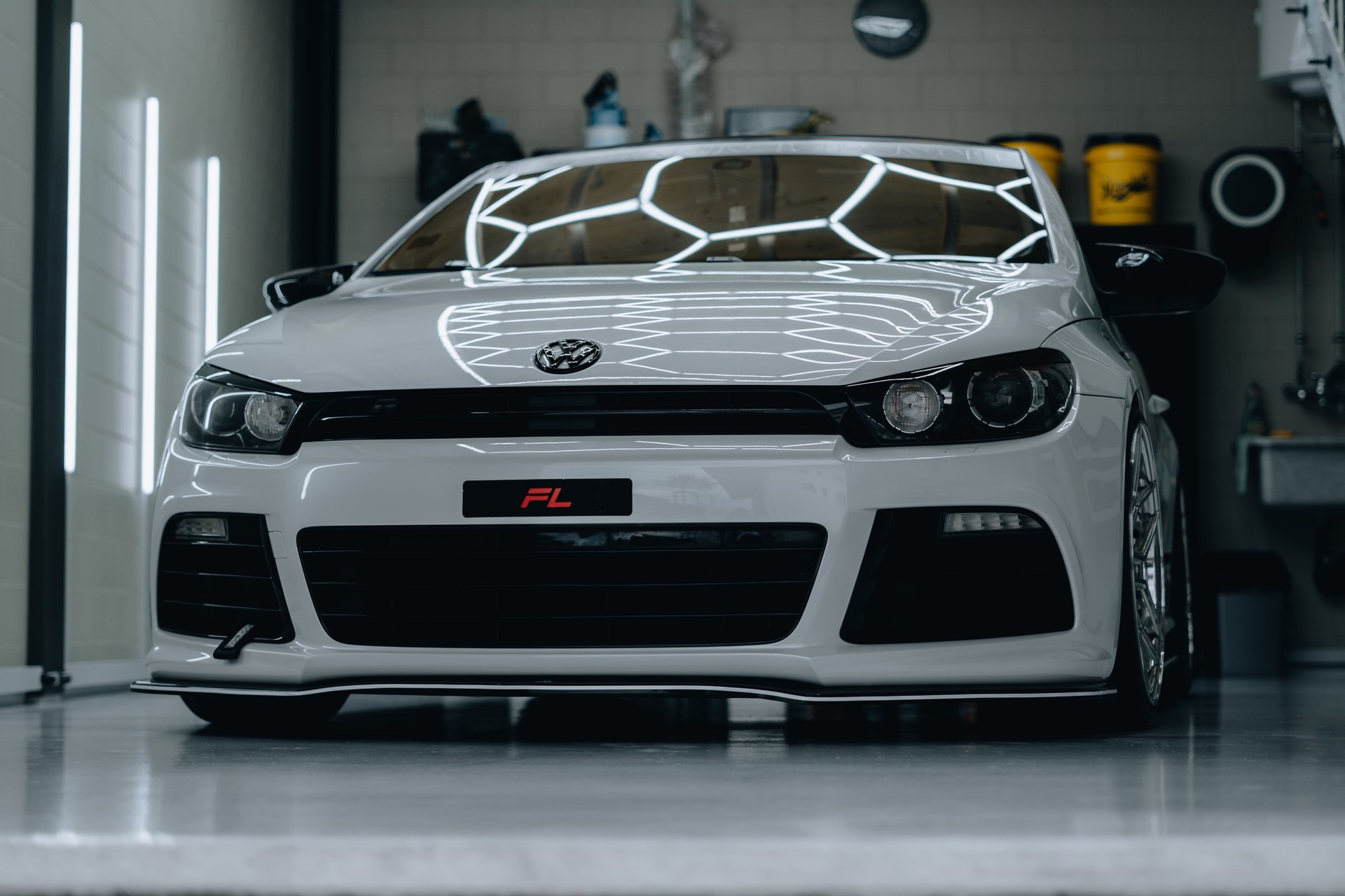 VW Scirocco 2.0 TSI R DSG-image-3