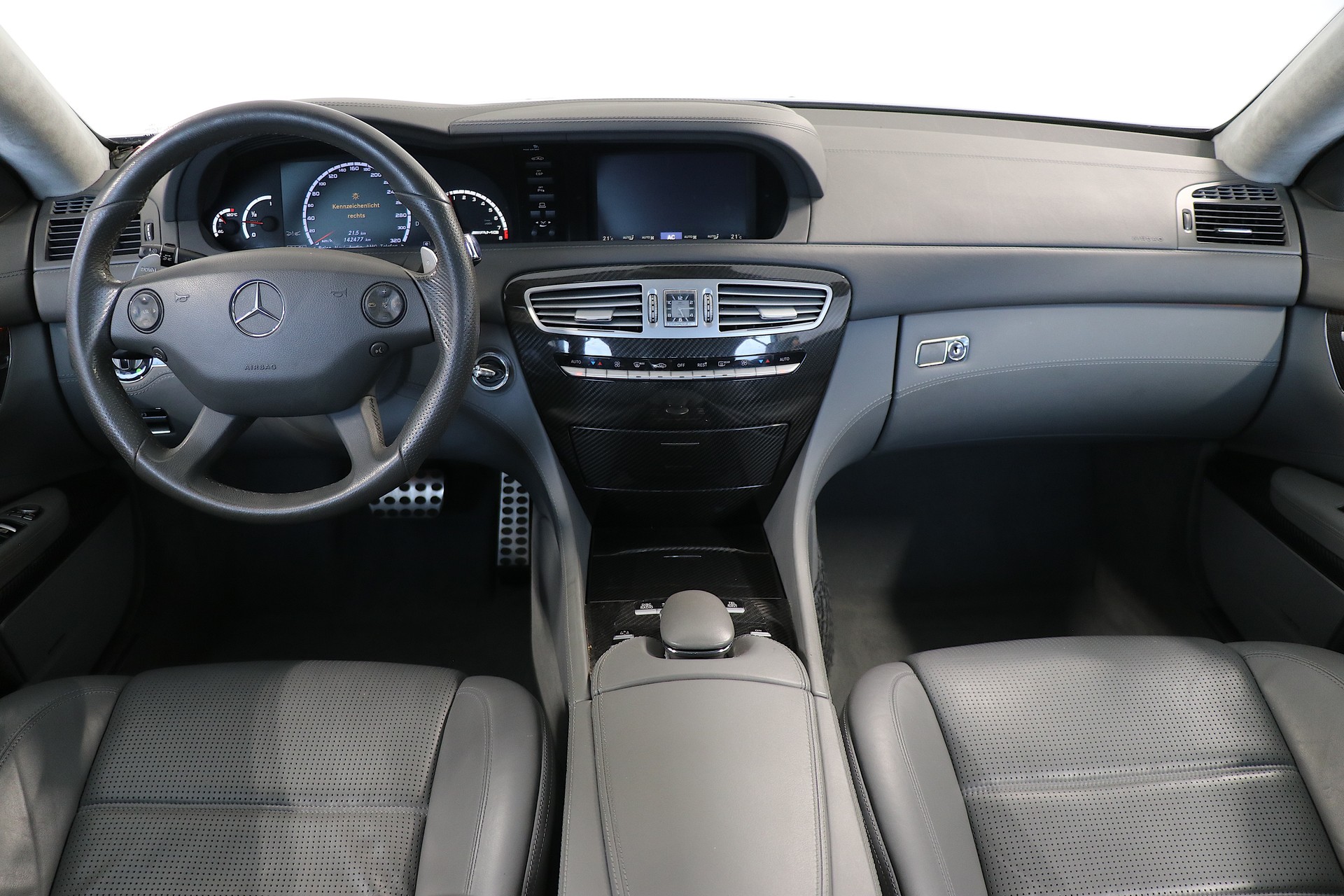 MERCEDES-BENZ CL 63 AMG 7G-Tronic-image-8