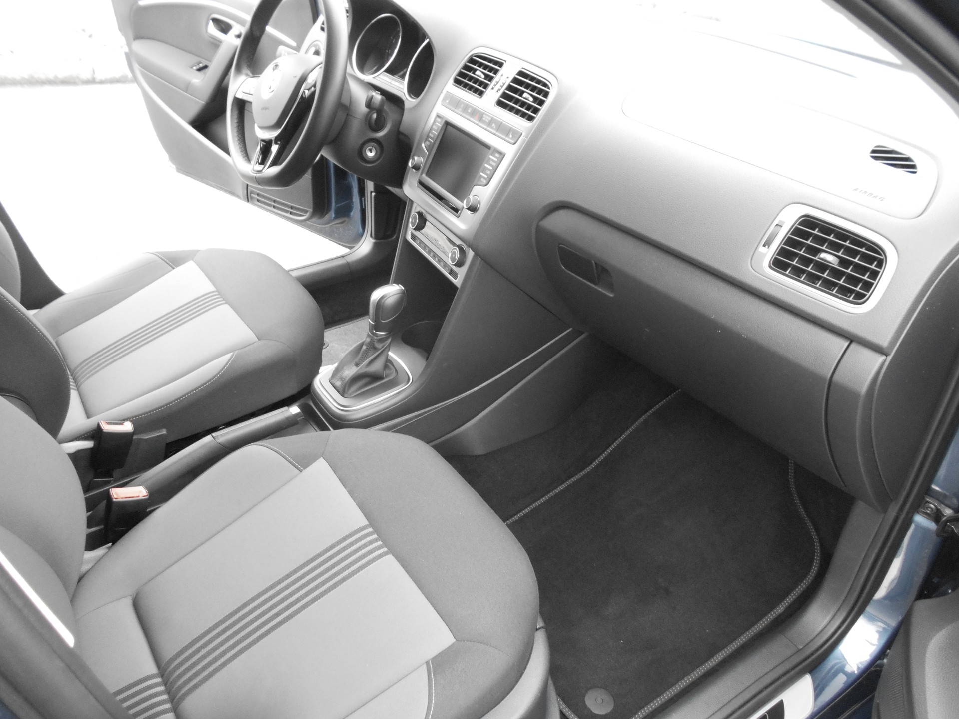 VW Polo 1.2 TSI BMT Comfortline DSG-image-5