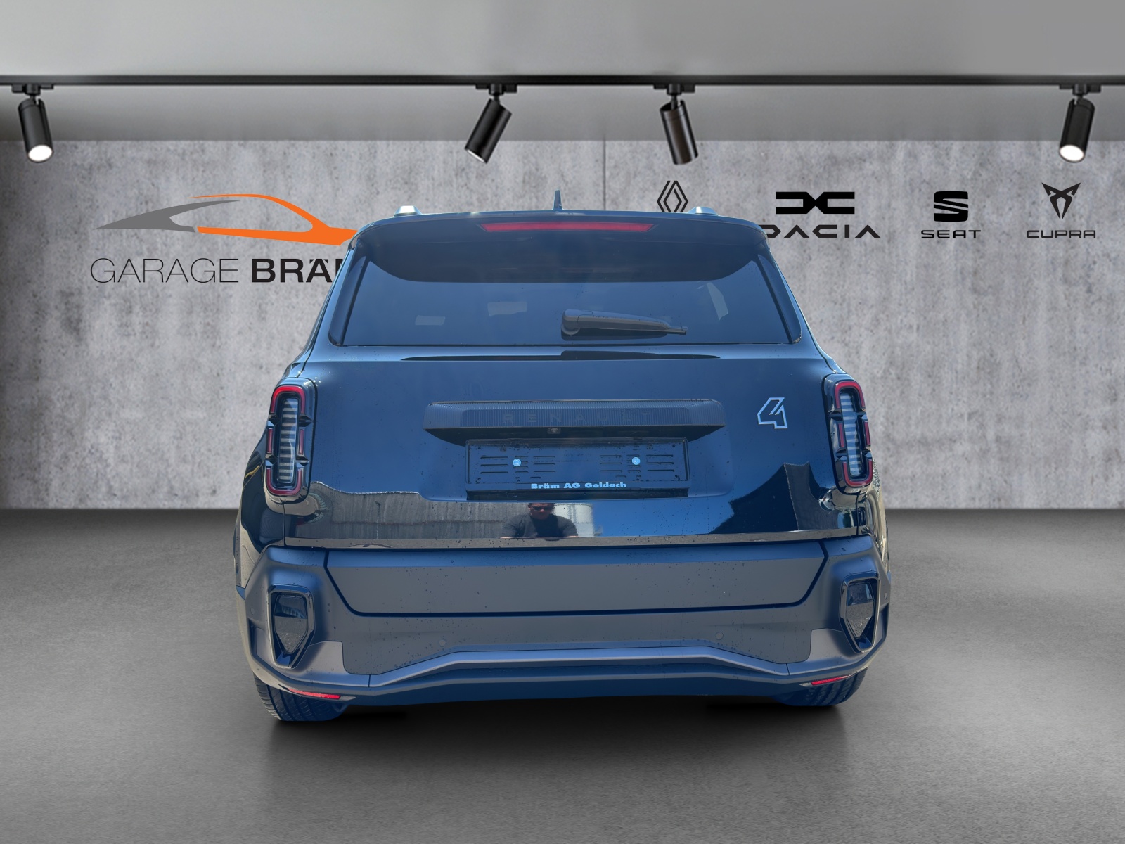 RENAULT R4 E-Tech Comfort Range 52 kWh Iconic-image-4