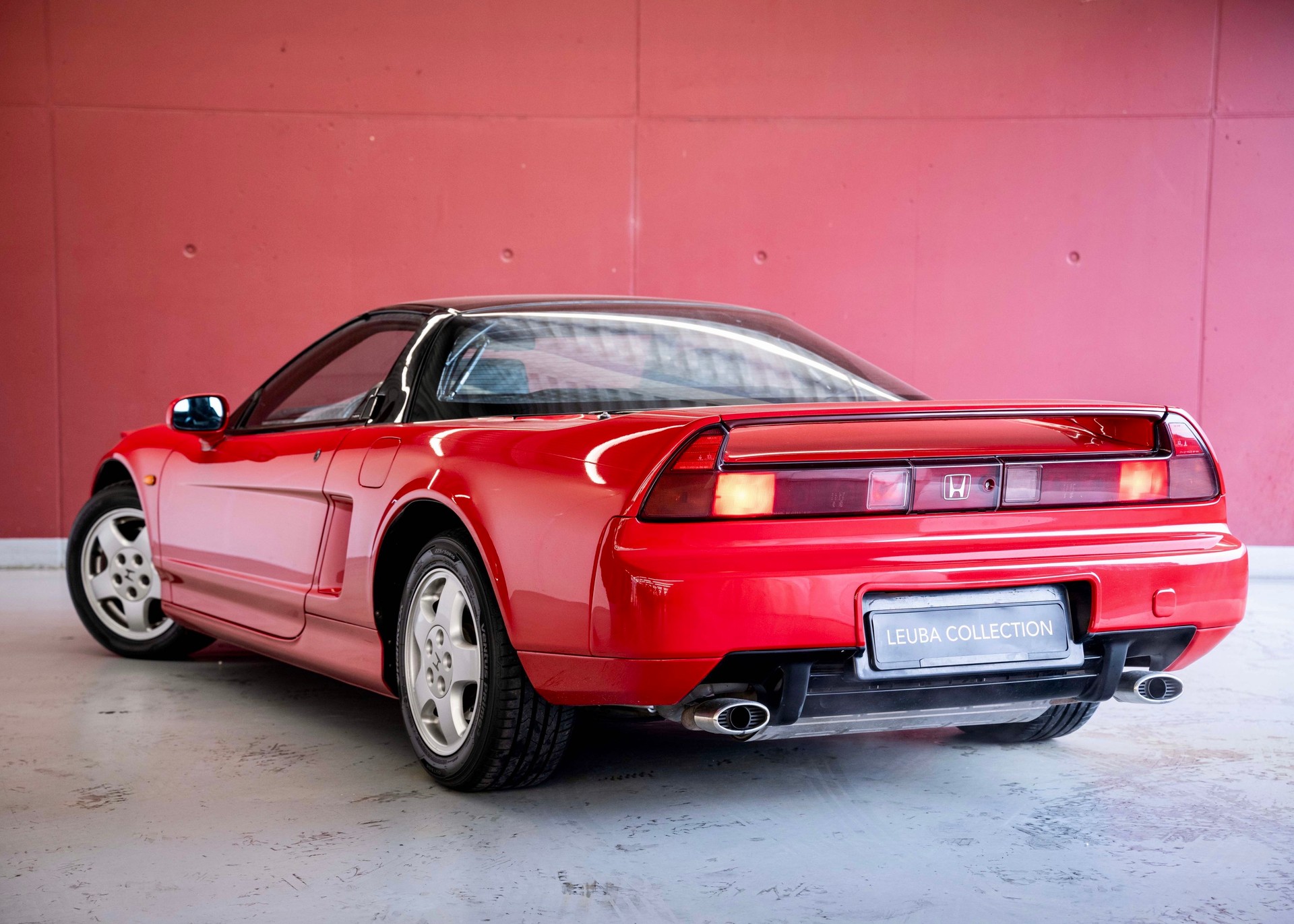 HONDA NSX 3.0i-24 V6 (Swiss car, 1st paint, mint condition, 100% original)-showroom-element-1
