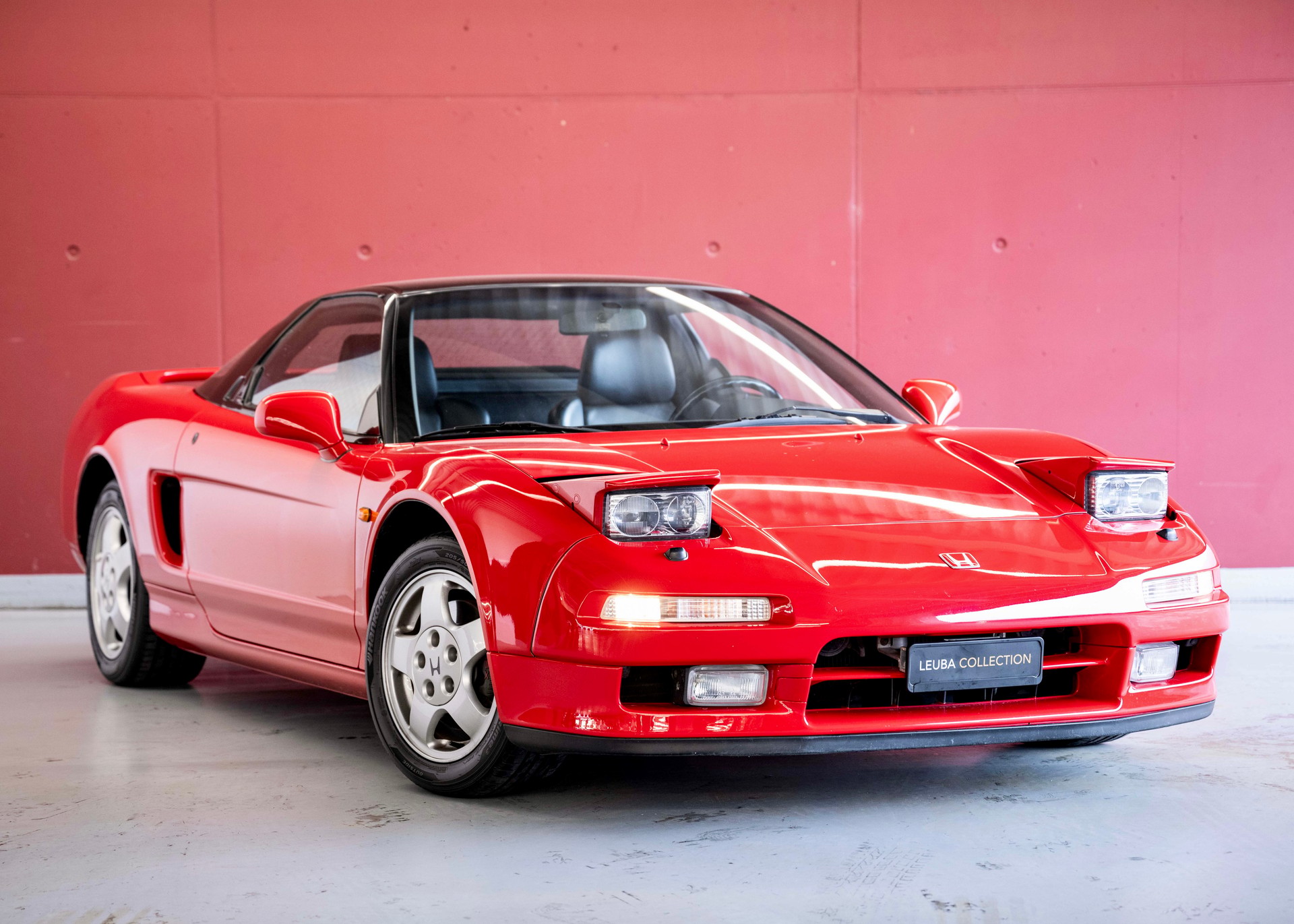 HONDA NSX 3.0i-24 V6 (Swiss car, 1st paint, mint condition, 100% original)