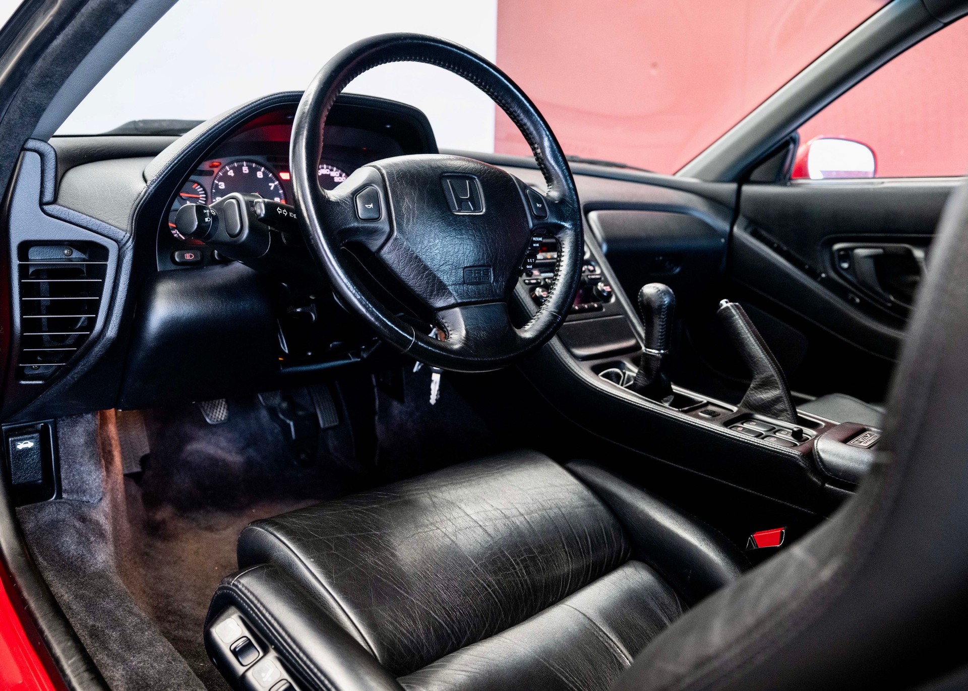HONDA NSX 3.0i-24 V6 (Swiss car, 1st paint, mint condition, 100% original)-image-17