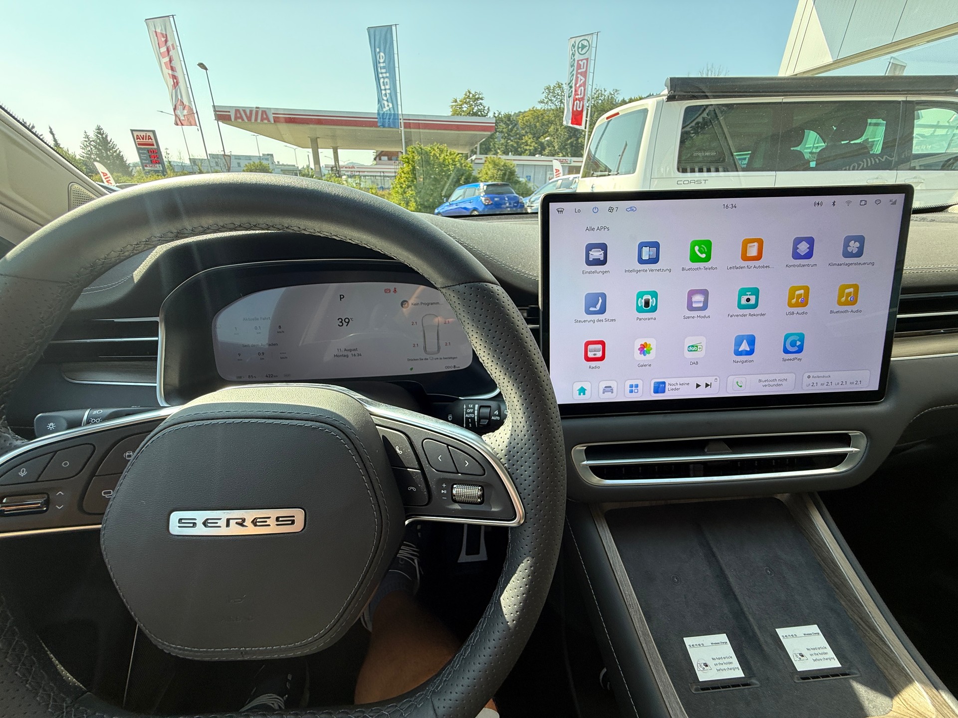 SERES 5 RWD Garage Zöllig - Finanzierung 0% Zins möglich-image-9