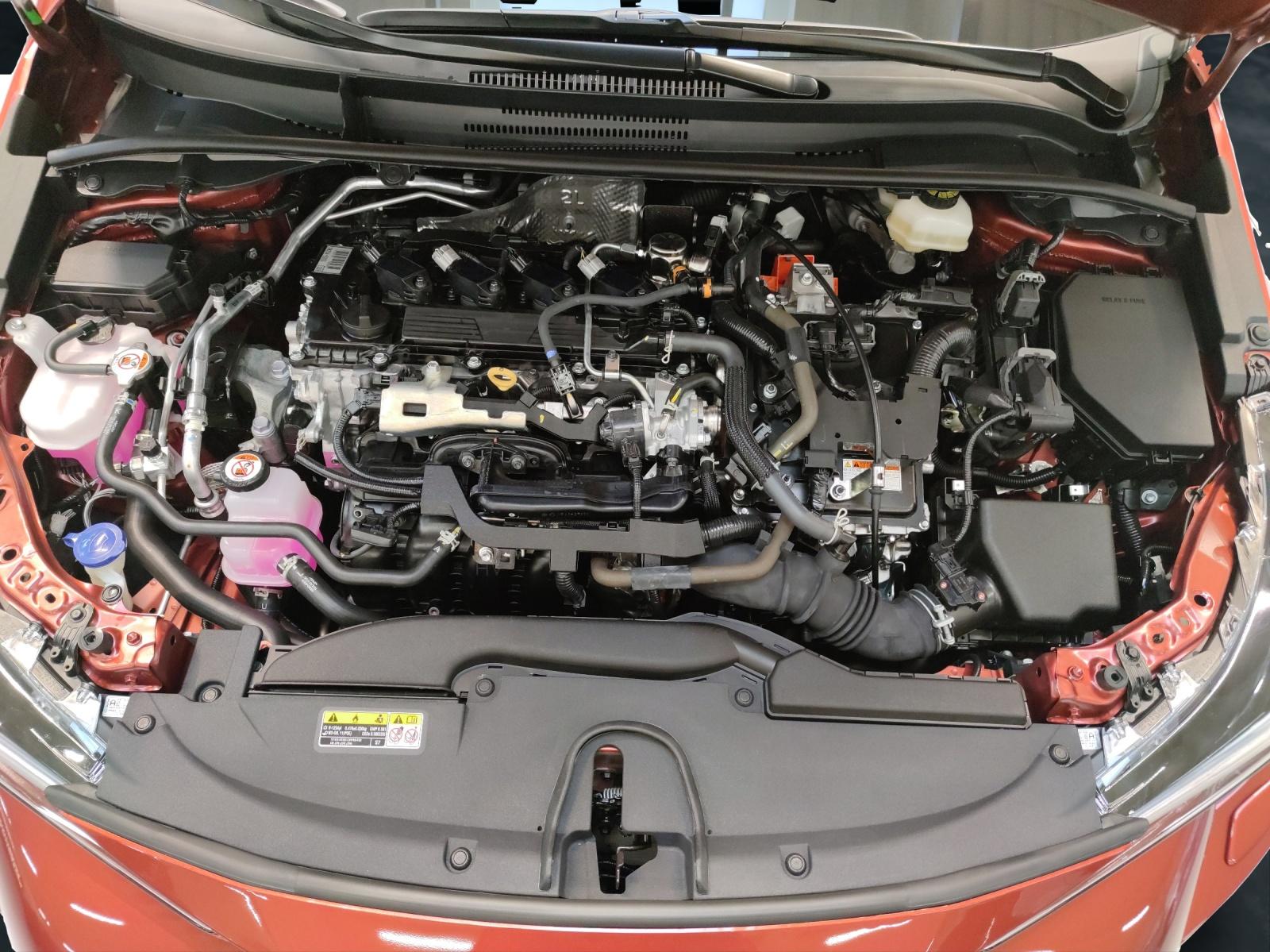 TOYOTA Corolla 2.0 HSD GR Sport-image-5