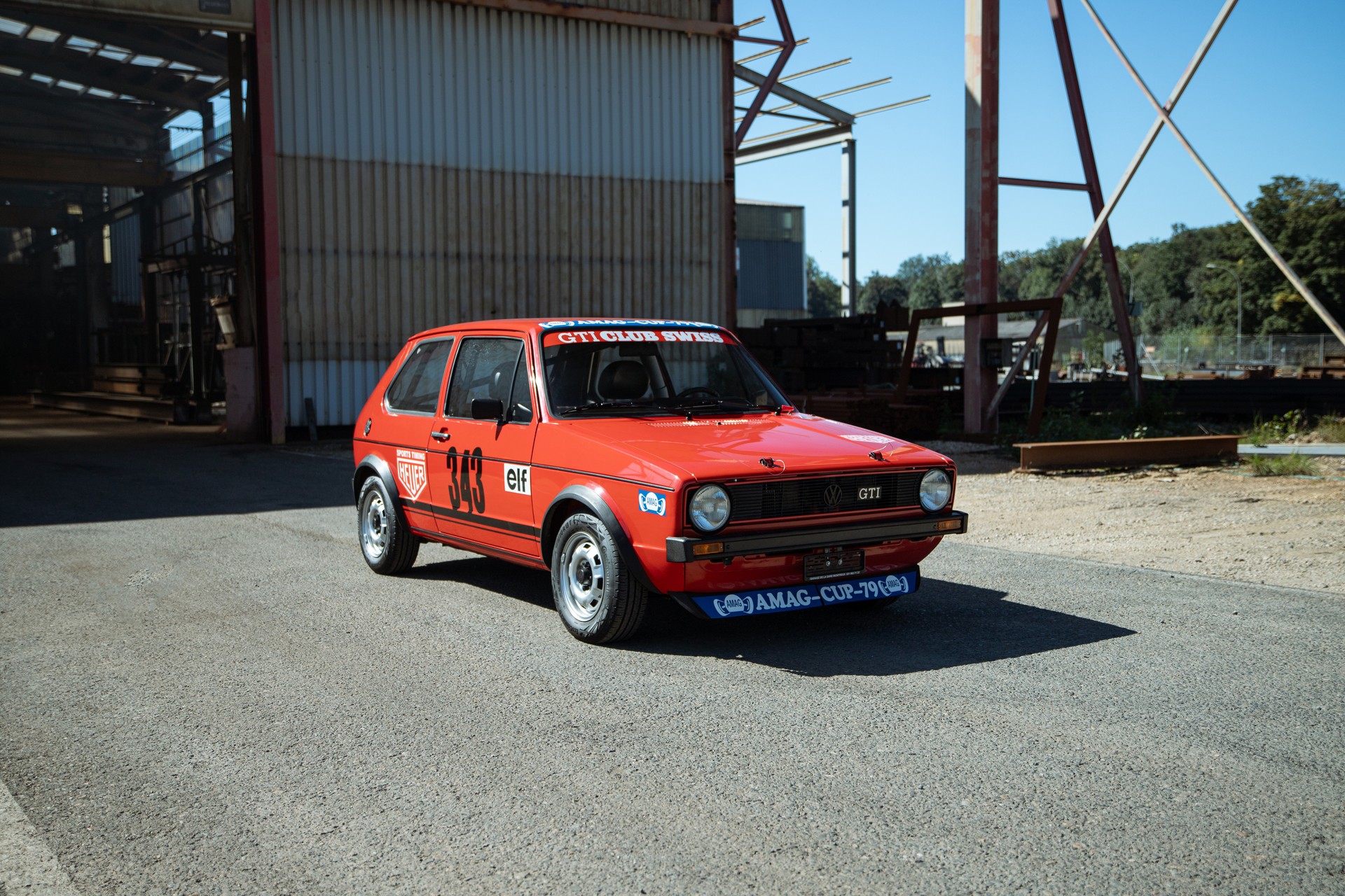 VW Golf GTI 1-image-3