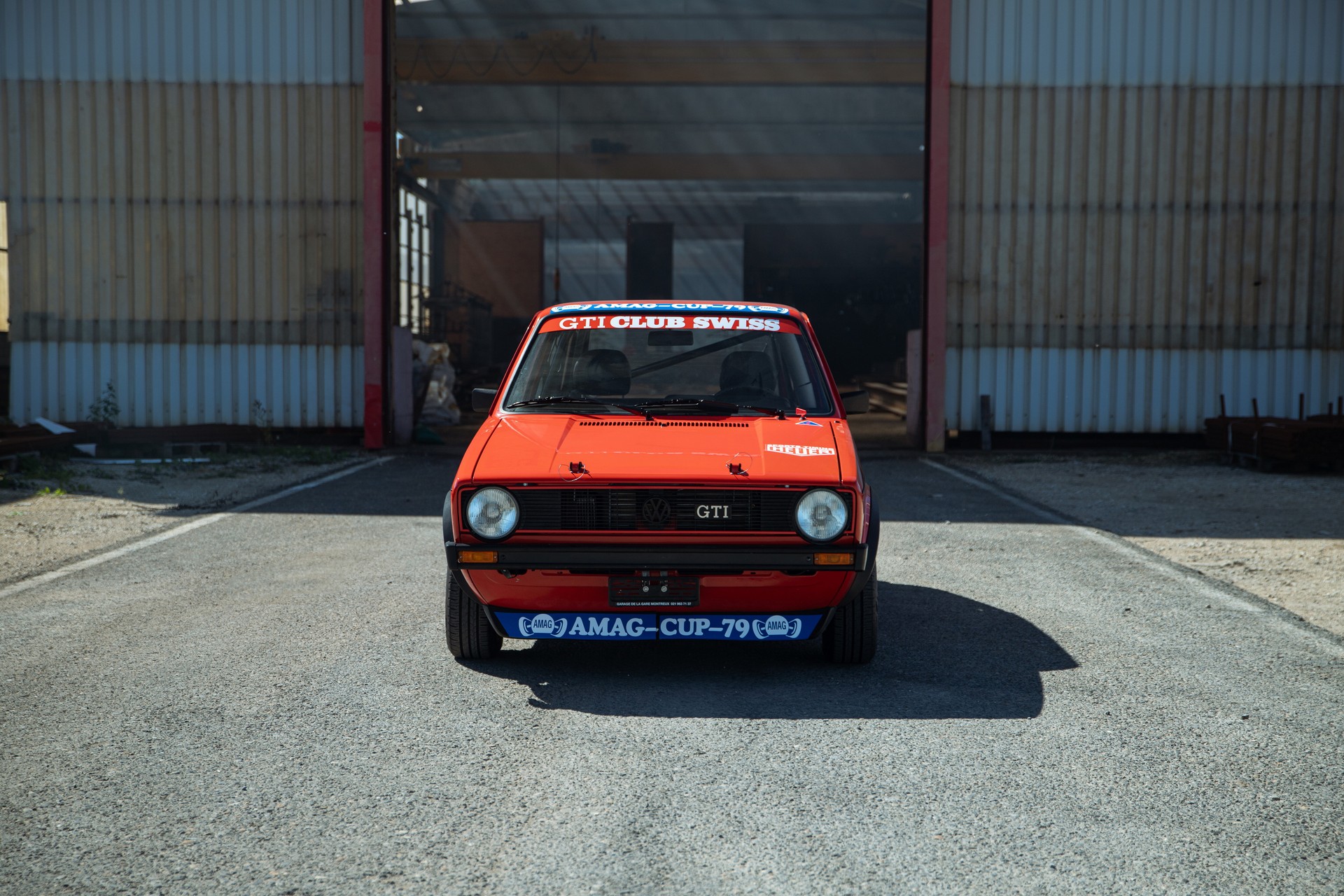 VW Golf GTI 1-image-2
