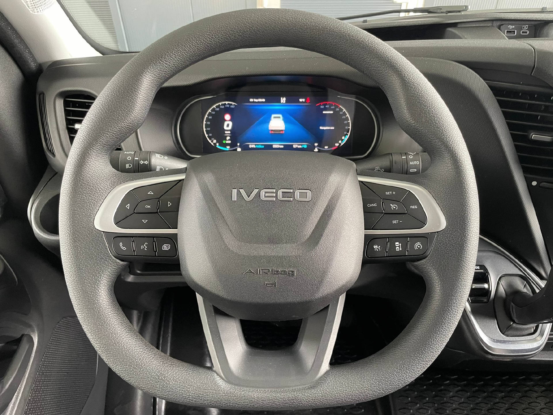 IVECO Daily 35S16A8V Kaw.3000 H1.5 2.3 HPI 156-image-9