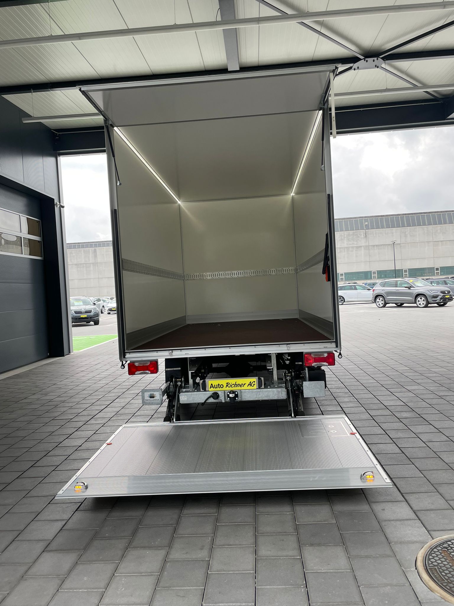 IVECO Daily 35S16A8V Kaw.3000 H1.5 2.3 HPI 156-image-6