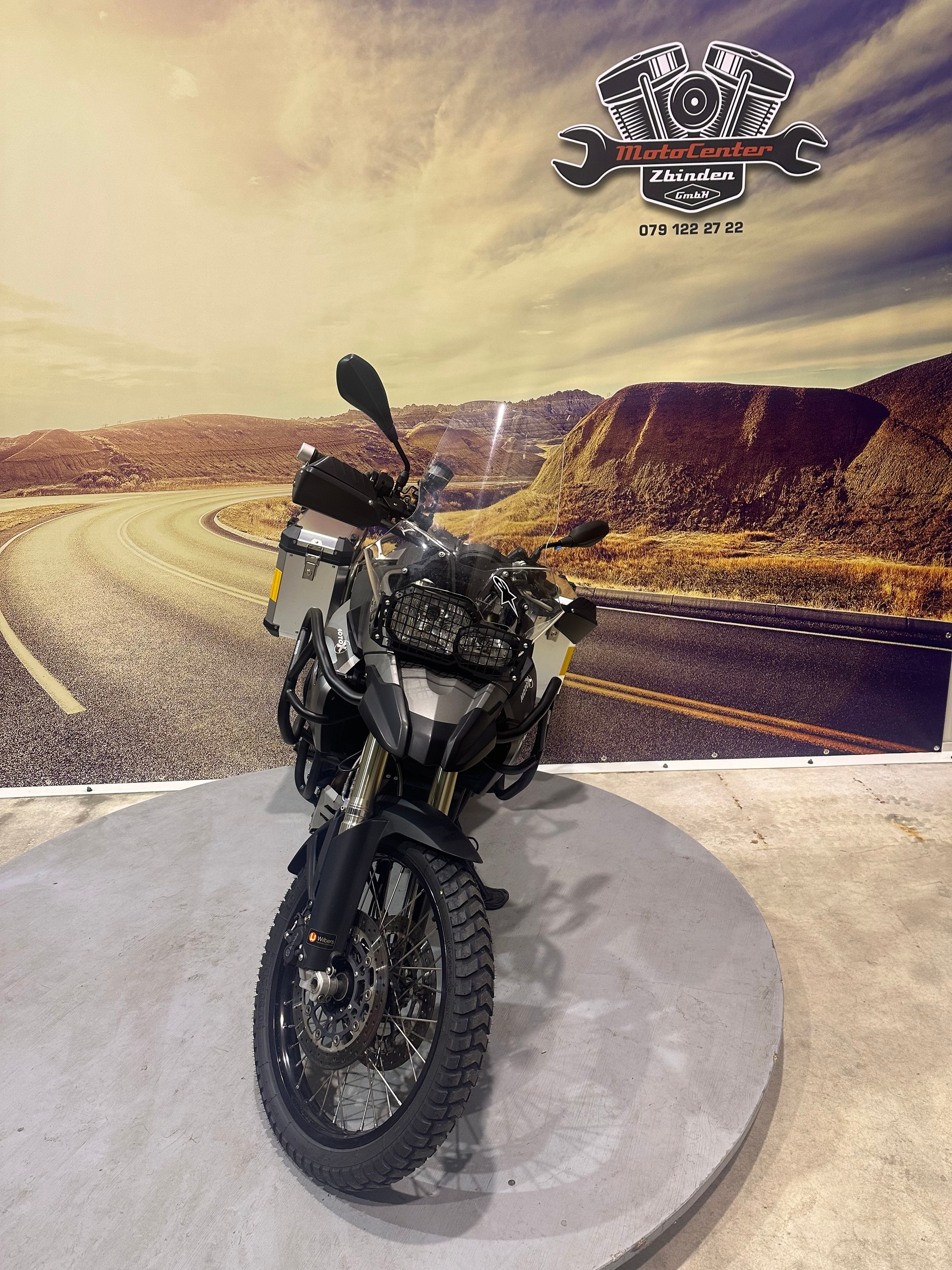 BMW F 800 GS-image-2