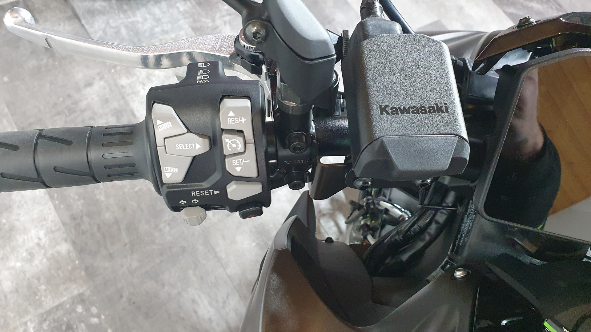 KAWASAKI Z 1100 SE-image-7