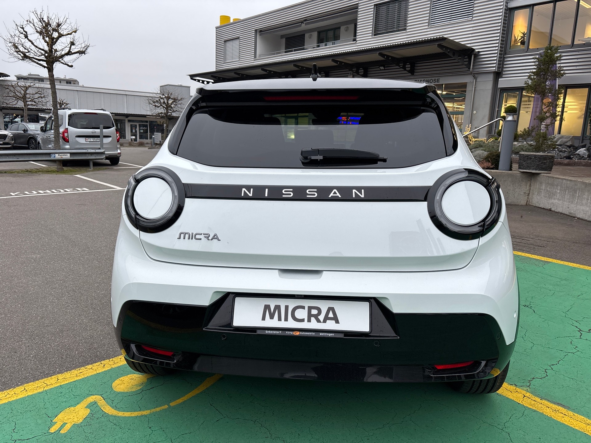 NISSAN Micra 52kWh Evolve-image-6
