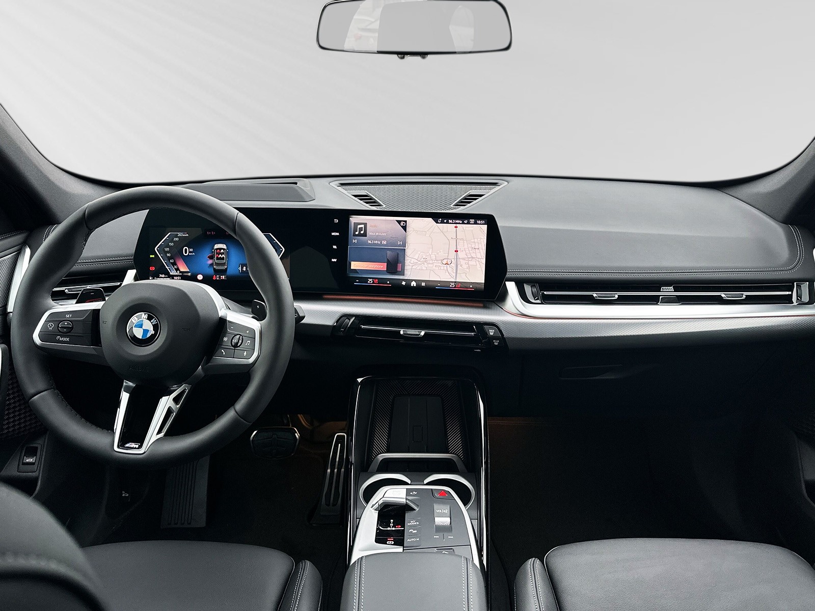 BMW X1 xDrive 23i 48V M Sport Pro-image-4