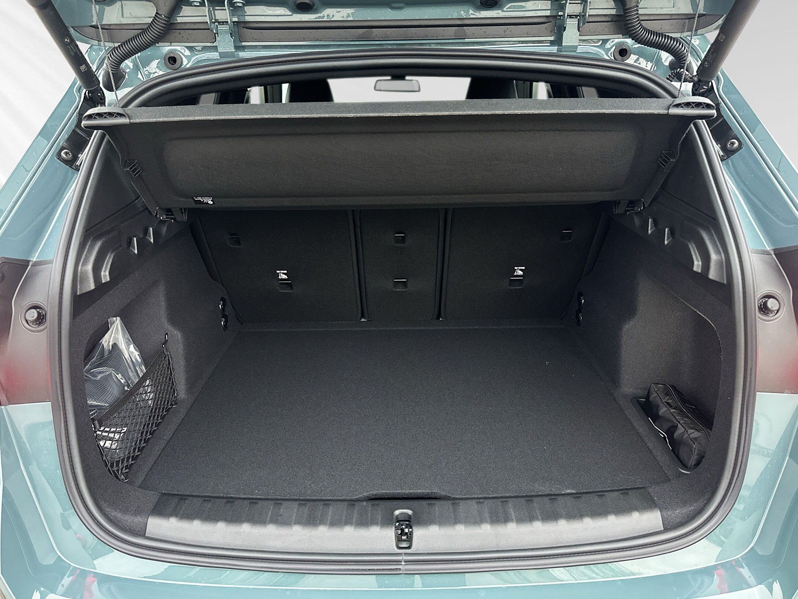 BMW X1 xDrive 23i 48V M Sport Pro-image-6