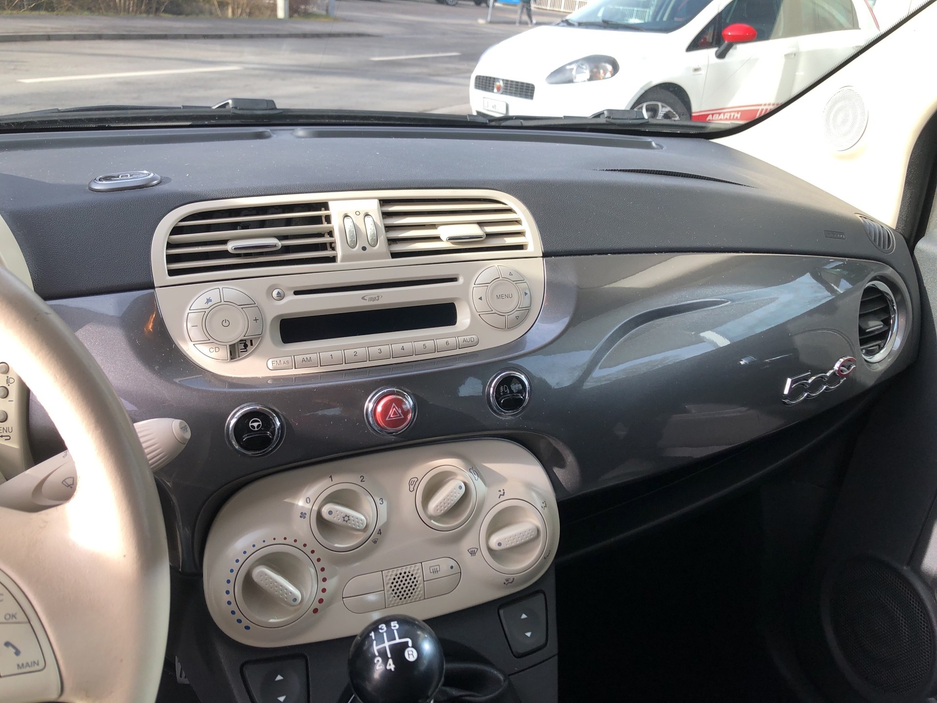 FIAT 500C 1.2 Lounge-image-11