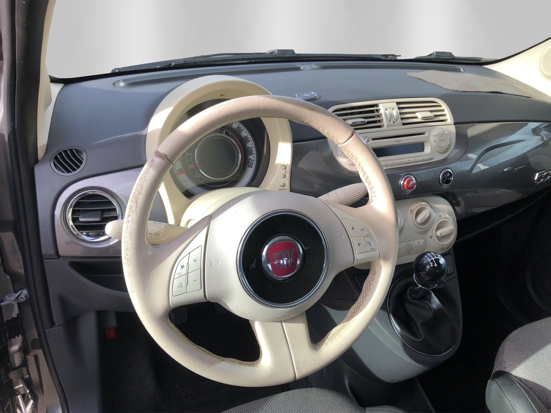FIAT 500C 1.2 Lounge-image-10