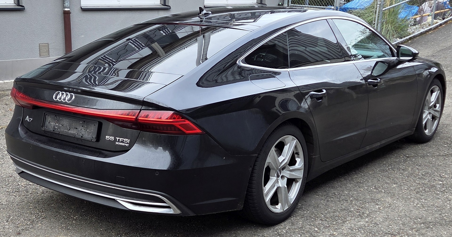 AUDI A7 Sportback 55 TFSI quattro S-tronic-image-4