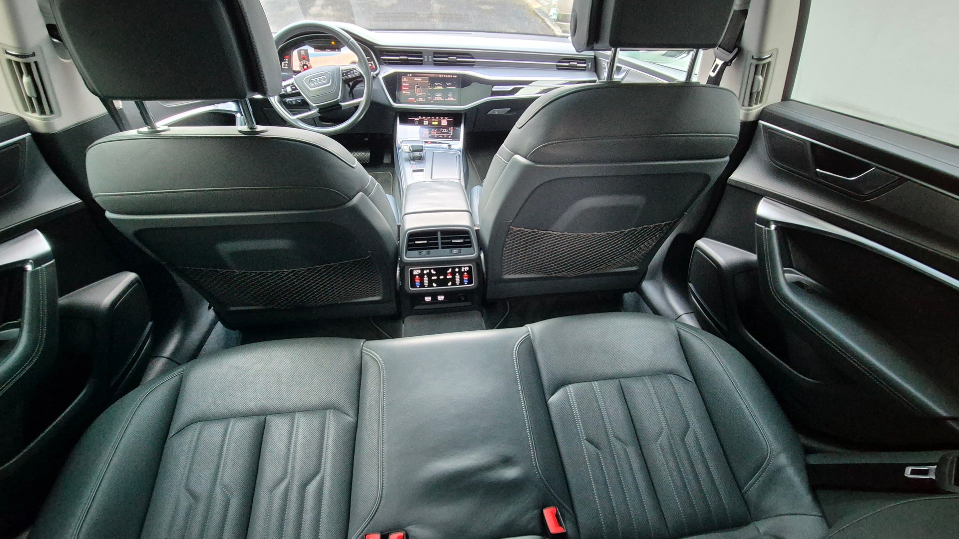 AUDI A7 Sportback 55 TFSI quattro S-tronic-image-8