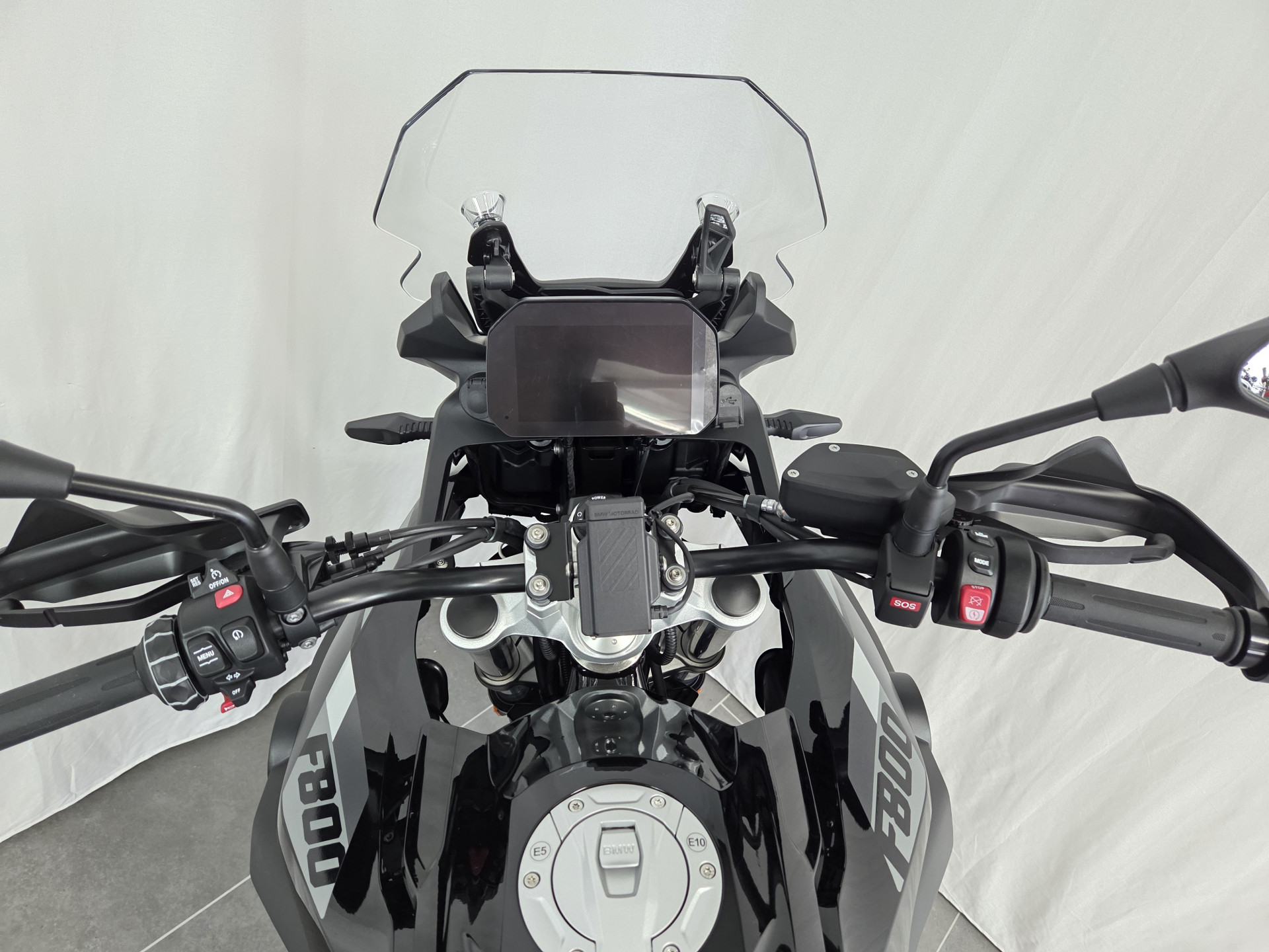 BMW F 800 GS Triple Black-image-4