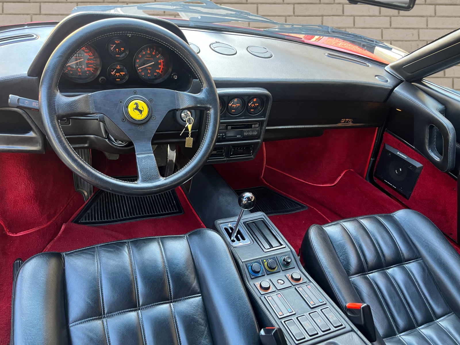 FERRARI 328 GTS *FERRARI CLASSICHE* ***270PS ohne Kat.***-image-7