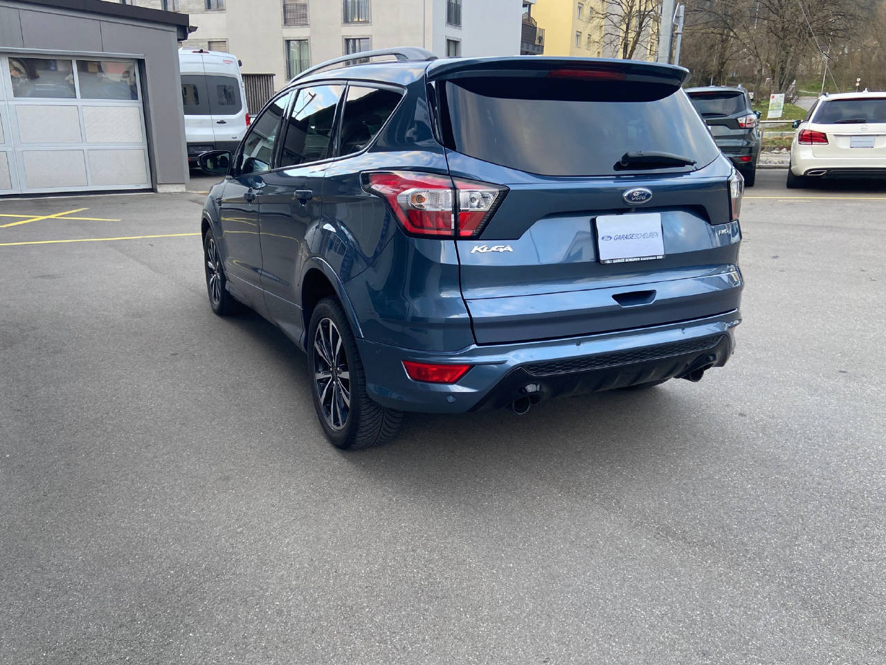 FORD Kuga 2.0 TDCi 150 ST-Line FPS-image-2