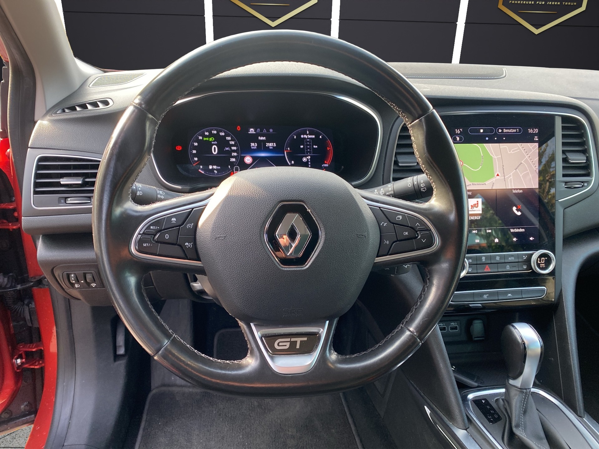 RENAULT Mégane Grandtour 1.5 dCi GT Line EDC-image-11