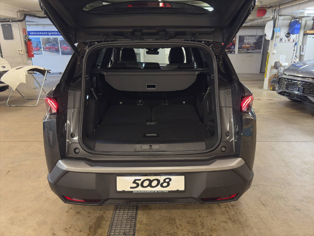 PEUGEOT 5008 1.6 PHEV GT-image-8