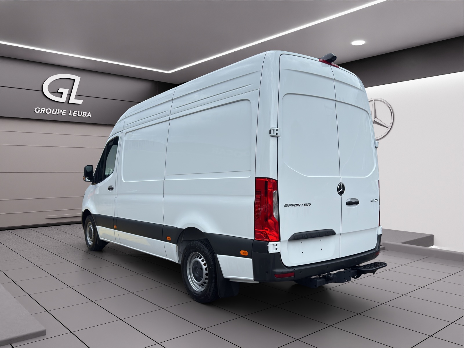MERCEDES-BENZ Sprinter 317 CDI Standard 9G-TRONIC-showroom-element-3