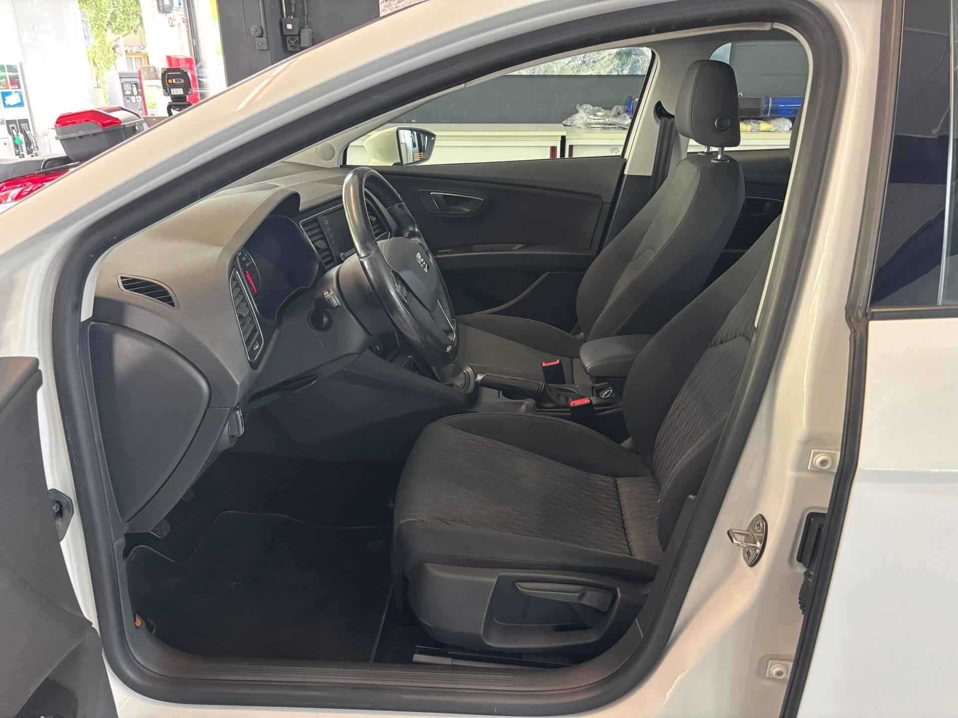 SEAT Leon ST 1.4 TGI Style-image-7