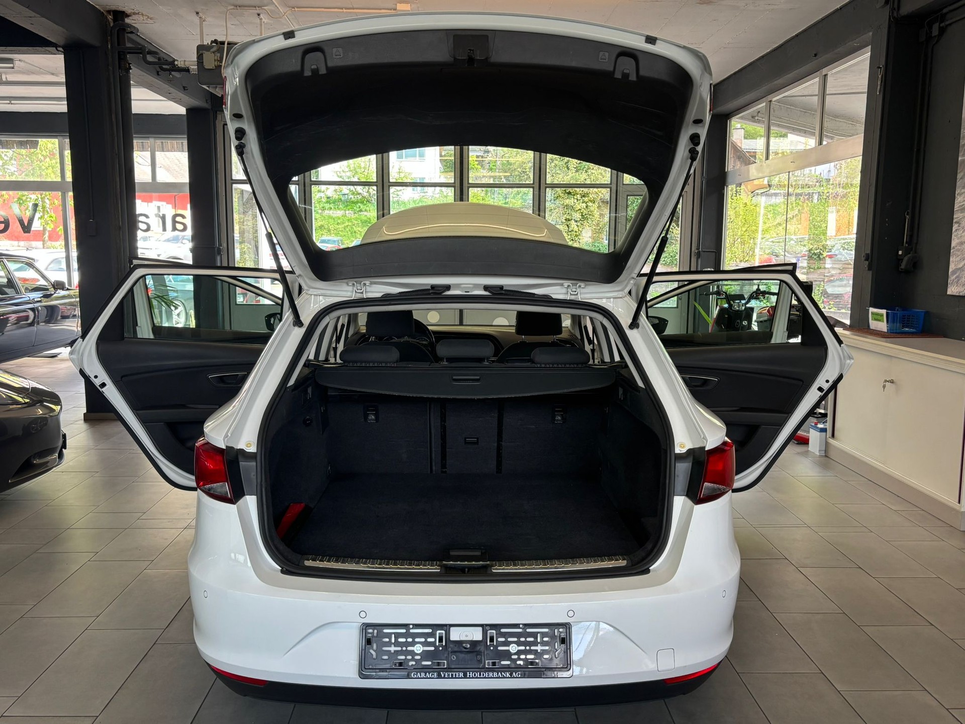 SEAT Leon ST 1.4 TGI Style-image-5