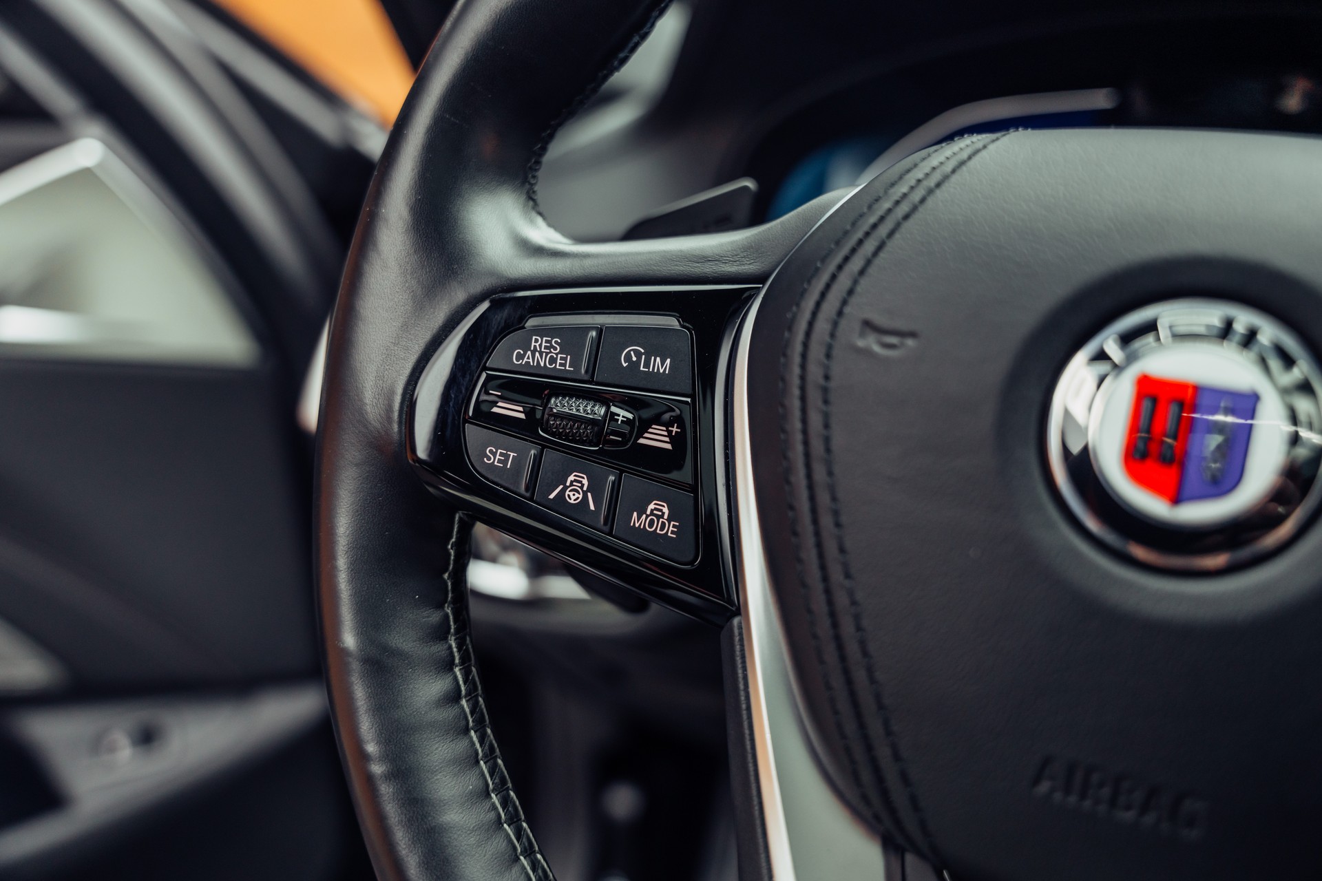 BMW-ALPINA D5 S Touring xDrive Switch-Tronic-image-19