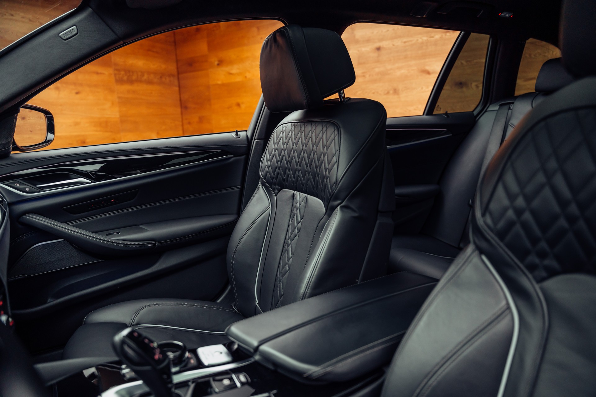 BMW-ALPINA D5 S Touring xDrive Switch-Tronic-image-8