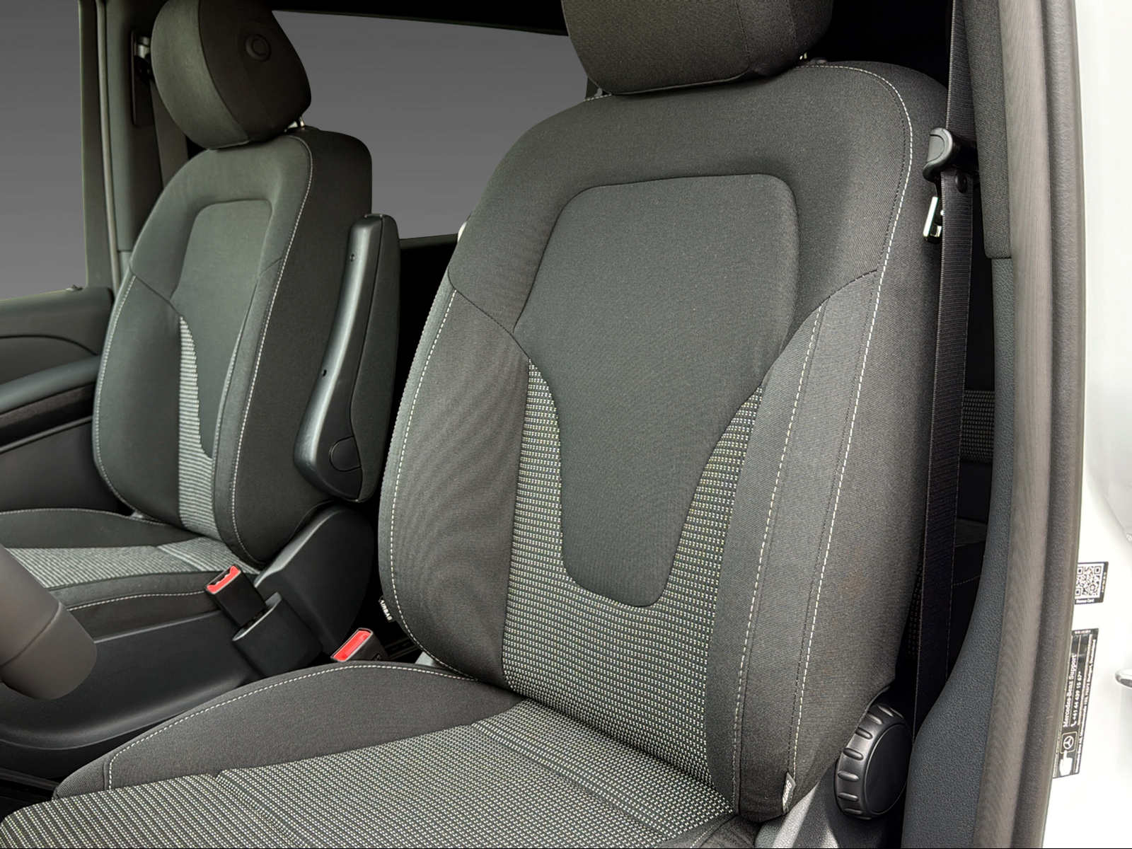 MERCEDES-BENZ V 220 d Style Kompakt-image-8