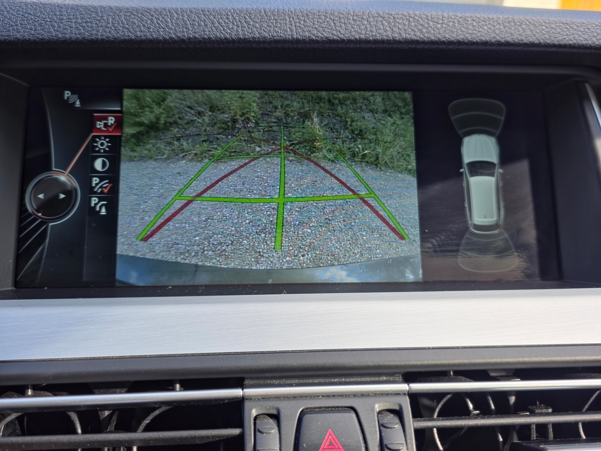 BMW M550d Touring xDrive Steptronic-image-11