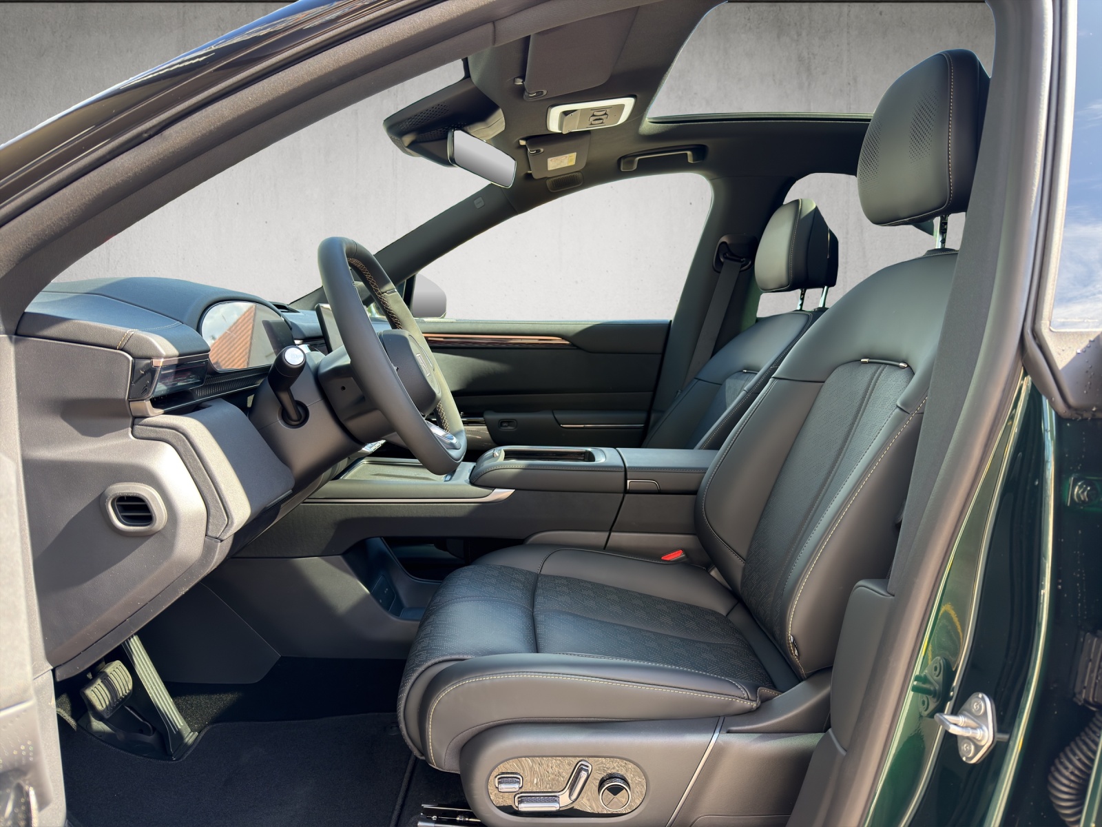 ZEEKR 7X Privilege AWD-image-9