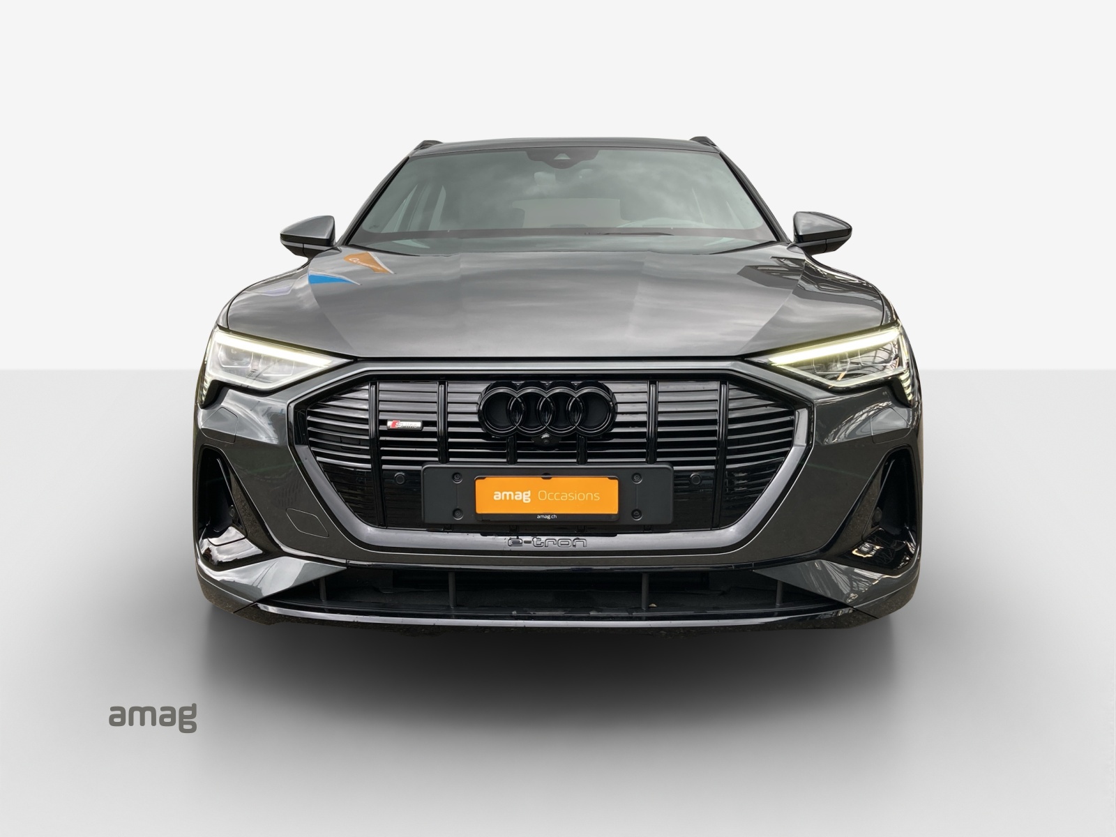 AUDI e-tron 55 Sportback S Line quattro-image-6