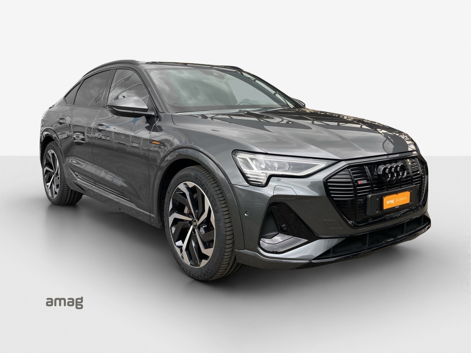 AUDI e-tron 55 Sportback S Line quattro-image-5