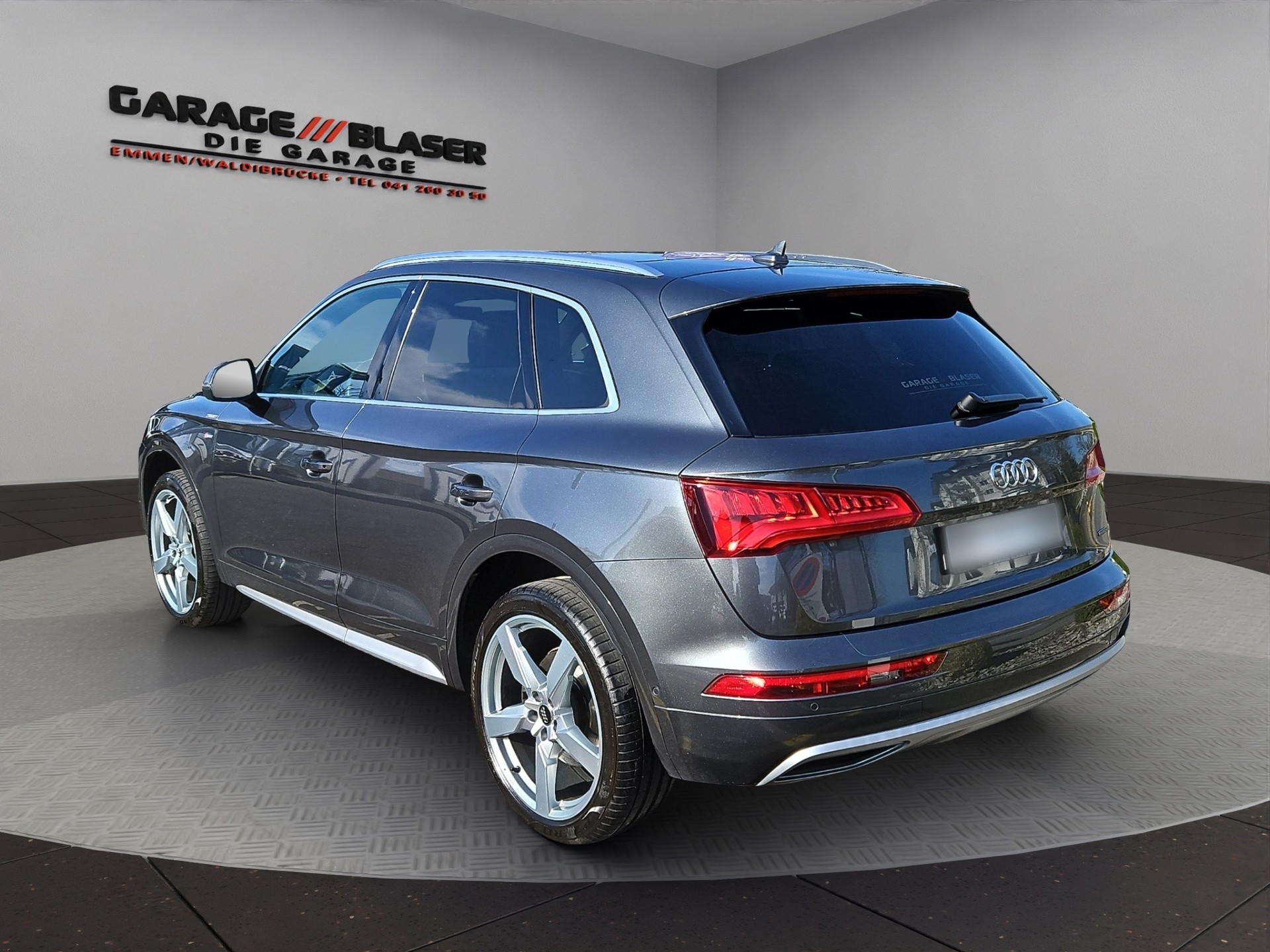 AUDI Q5 45 TFSI sport quattro S-tronic-showroom-element-2