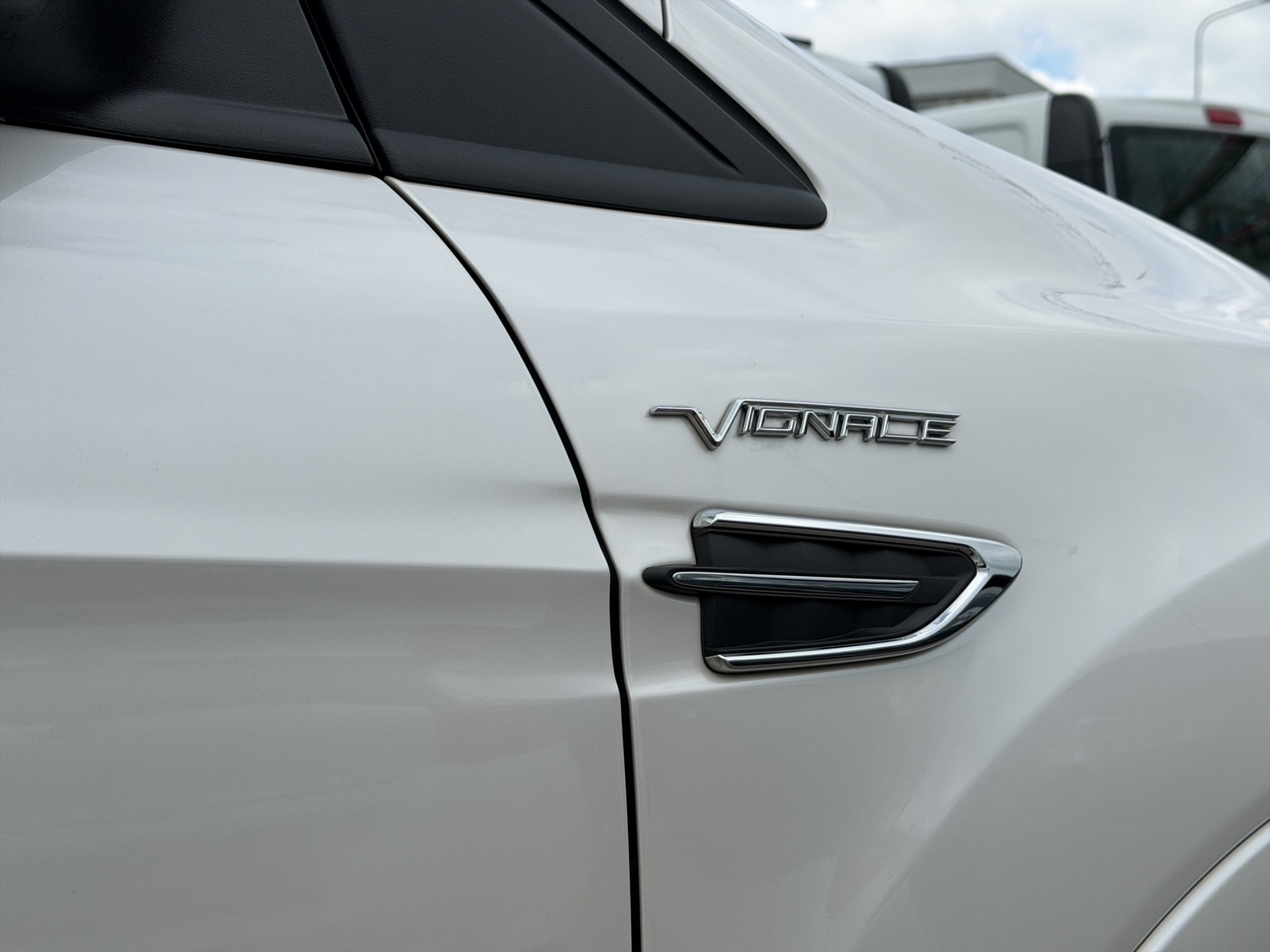 FORD Kuga 2.0 TDCi Vignale 4WD PowerShift-image-20