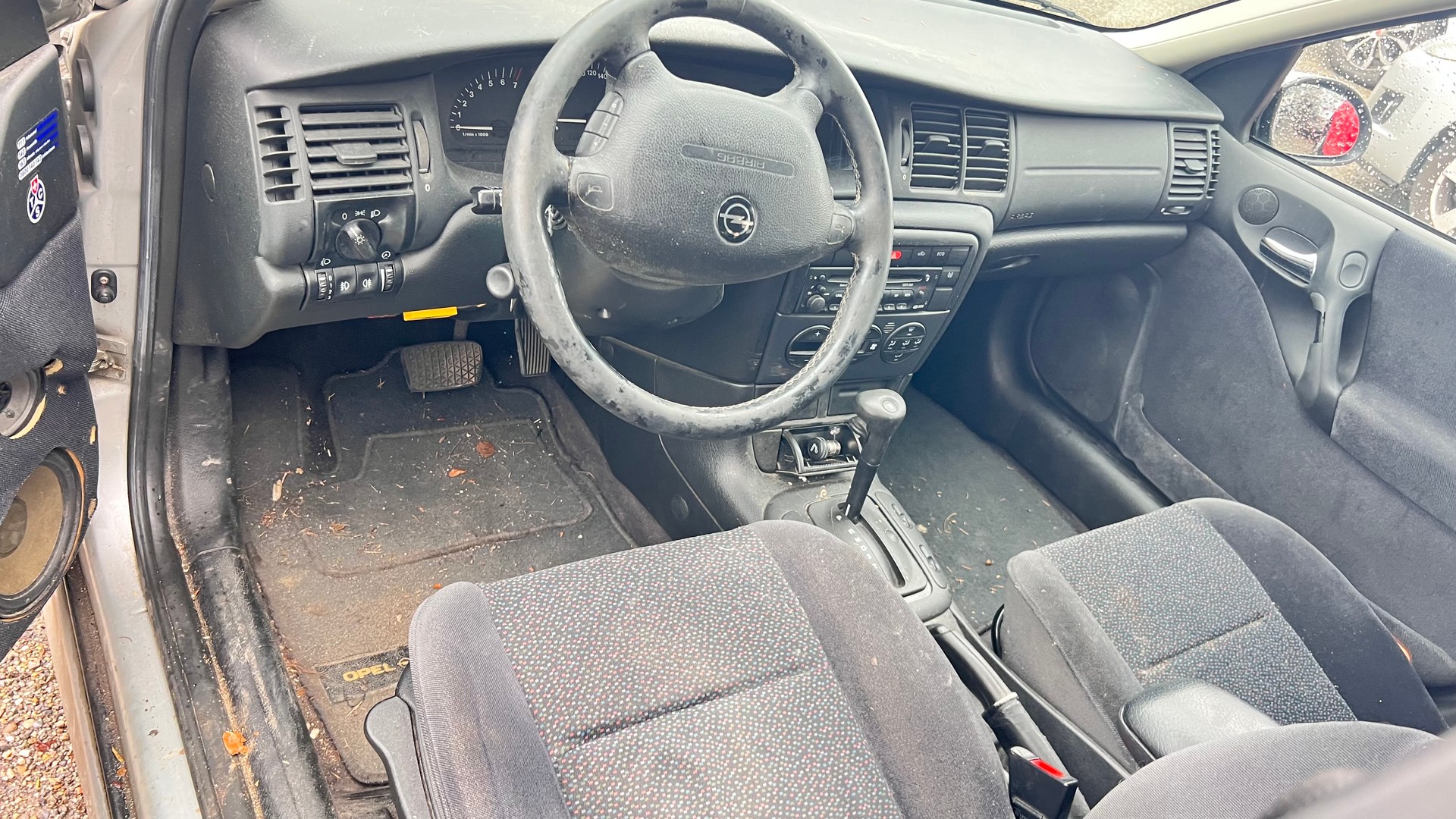OPEL Vectra 2.0i 16V Elegance-image-5