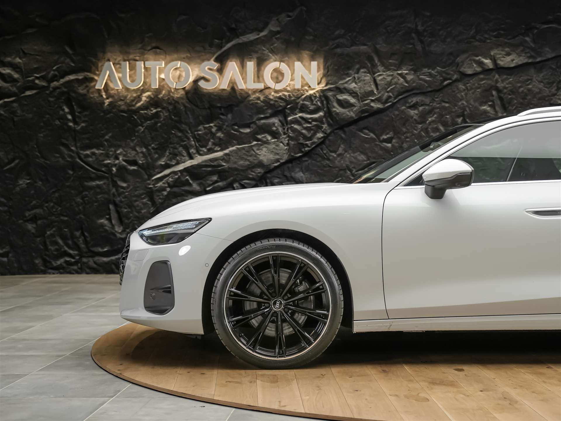 AUDI A6 Avant 2.0 TDI quattro S-Tronic *21 Zoll*Panorama*360° Kamera*Matrix LED*-image-17