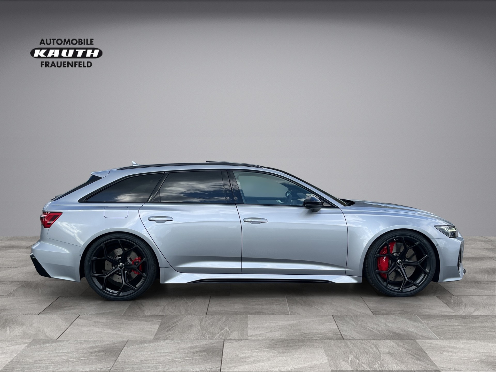 AUDI RS6 Avant 4.0 TFSI V8 Performance qu. *B&O Adv (3D) Sound, Panoramadach, AHK, KW Fahrwerk, (5-Jahre Garantie)*-image-6