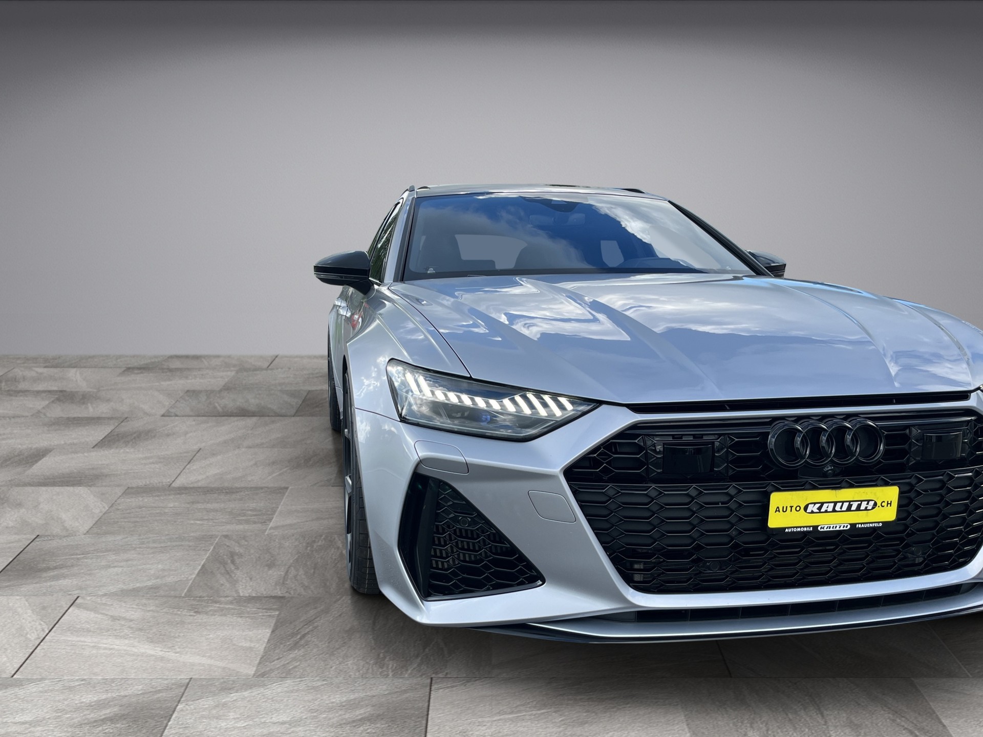 AUDI RS6 Avant 4.0 TFSI V8 Performance qu. *B&O Adv (3D) Sound, Panoramadach, AHK, KW Fahrwerk, (5-Jahre Garantie)*-image-17