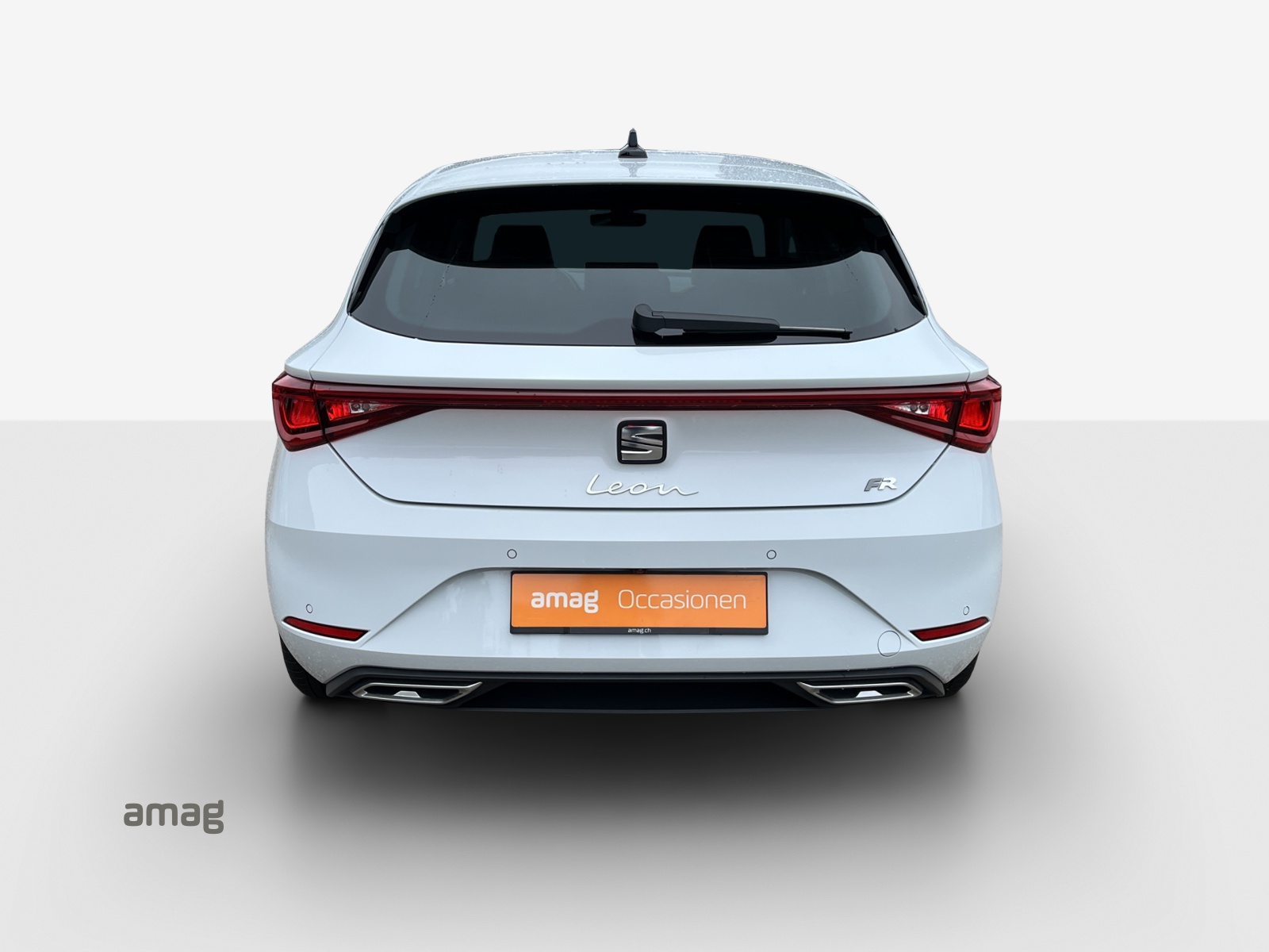 SEAT Leon 1.5 eTSI mHEV DSG FR-showroom-element-3