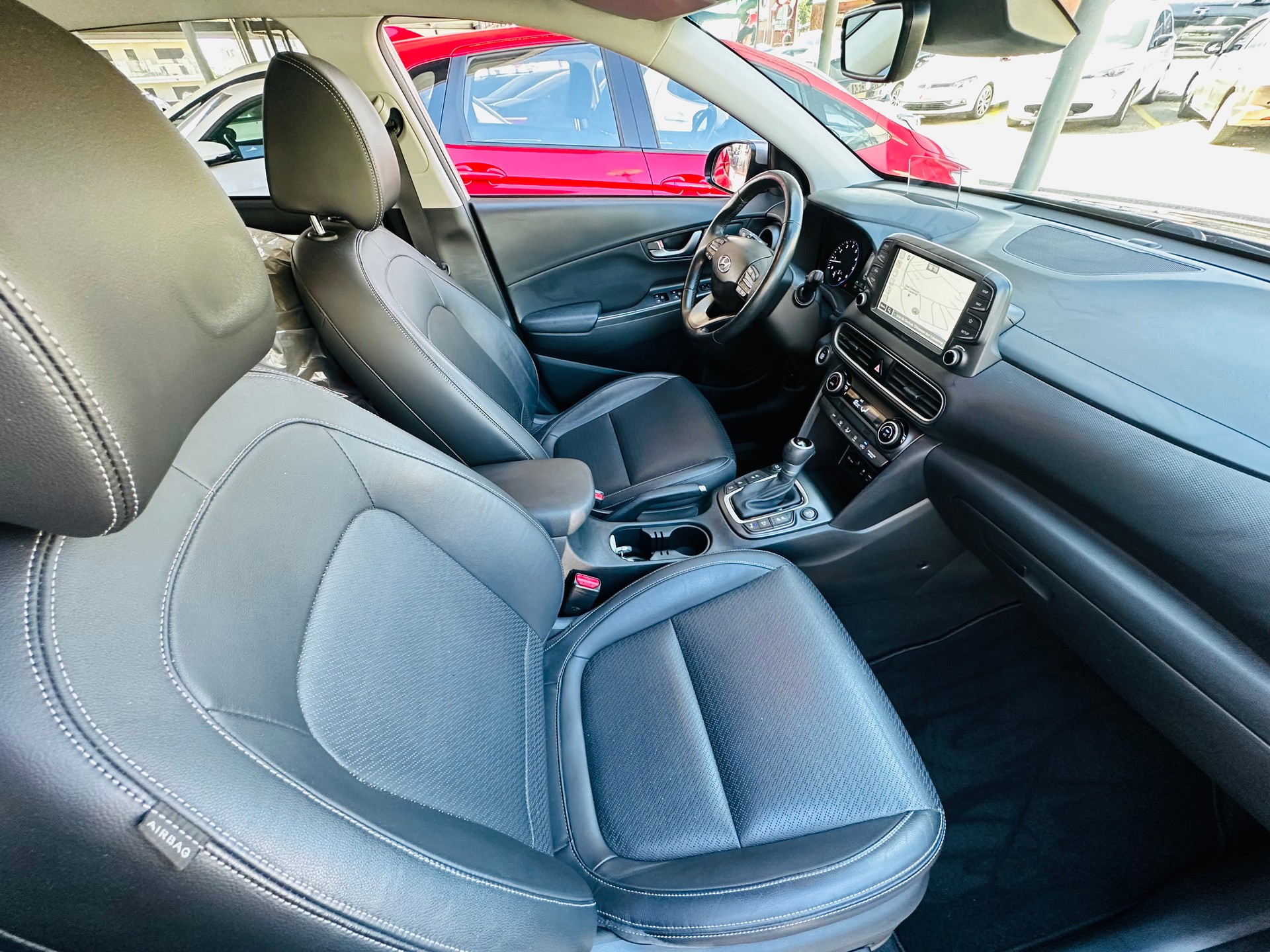 HYUNDAI Kona 1.6 T-GDi Launch 4WD DCT-image-14