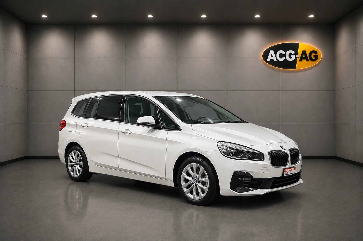 BMW 220d xDrive Gran Tourer Steptronic ** Teil-Leder ** Gr-Navi ** RF-Kamera ** Sitzheizung ** Head UP Disp ** Frisch Ab MFK **