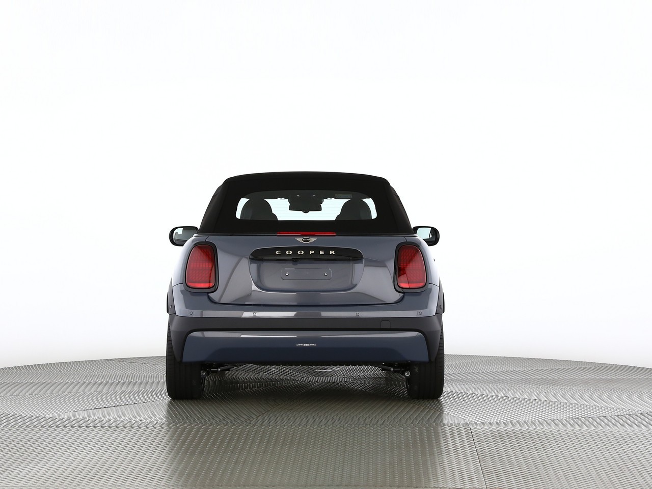 MINI Cooper C Cabriolet DKG-showroom-element-3