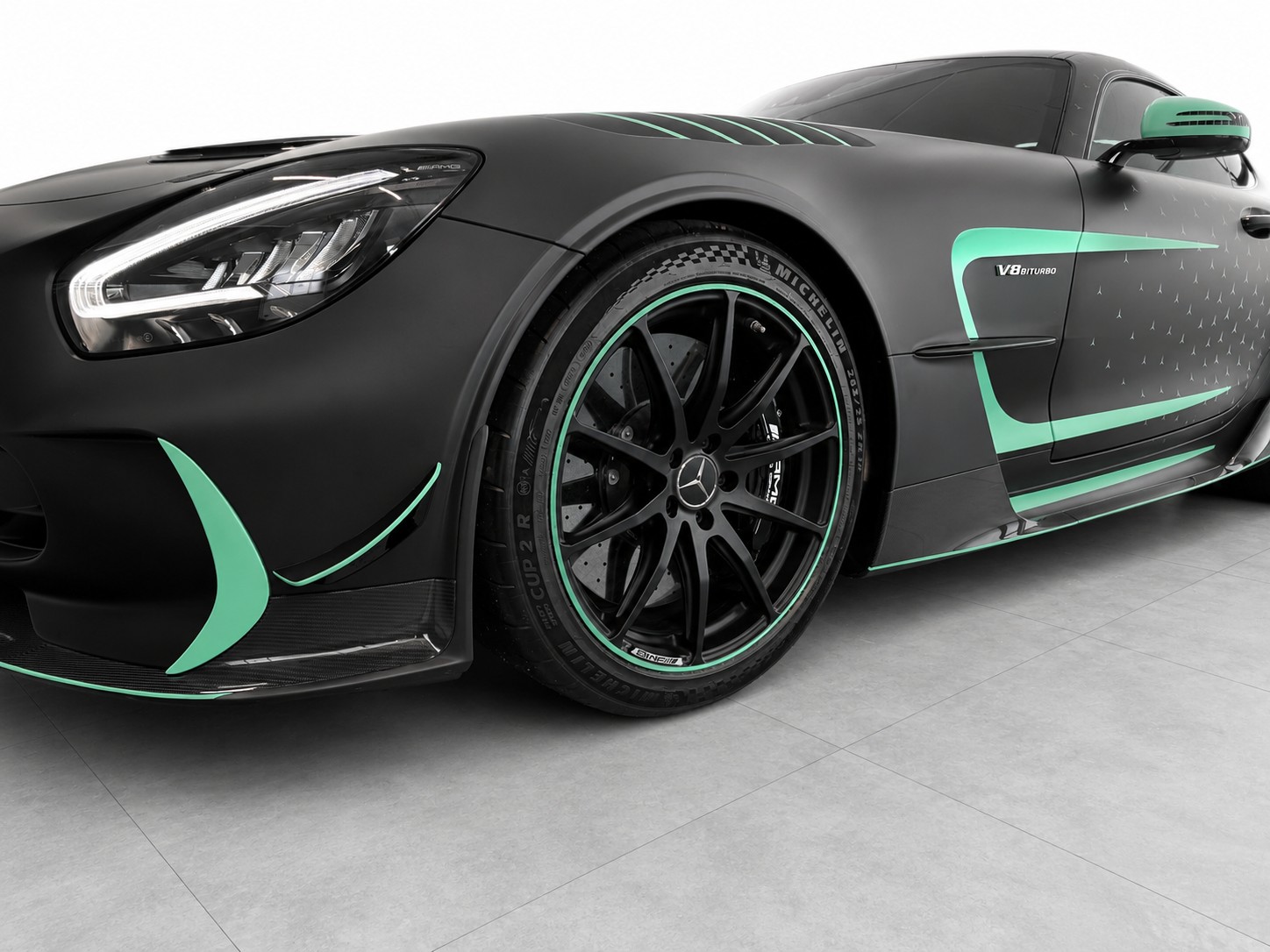 MERCEDES-BENZ AMG GT Speedshift DCT Black Series – selten, limitiert & extrem gepflegt-showroom-element-3