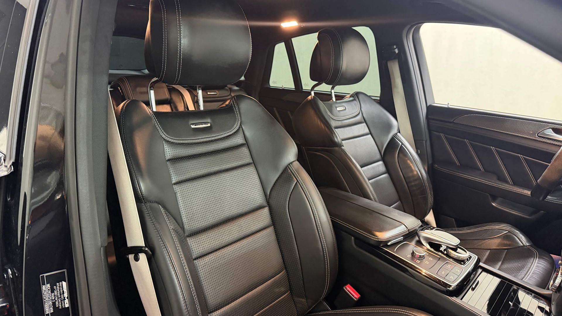 MERCEDES-BENZ GLE Coupé 63 S AMG 4Matic Speedshift-image-10