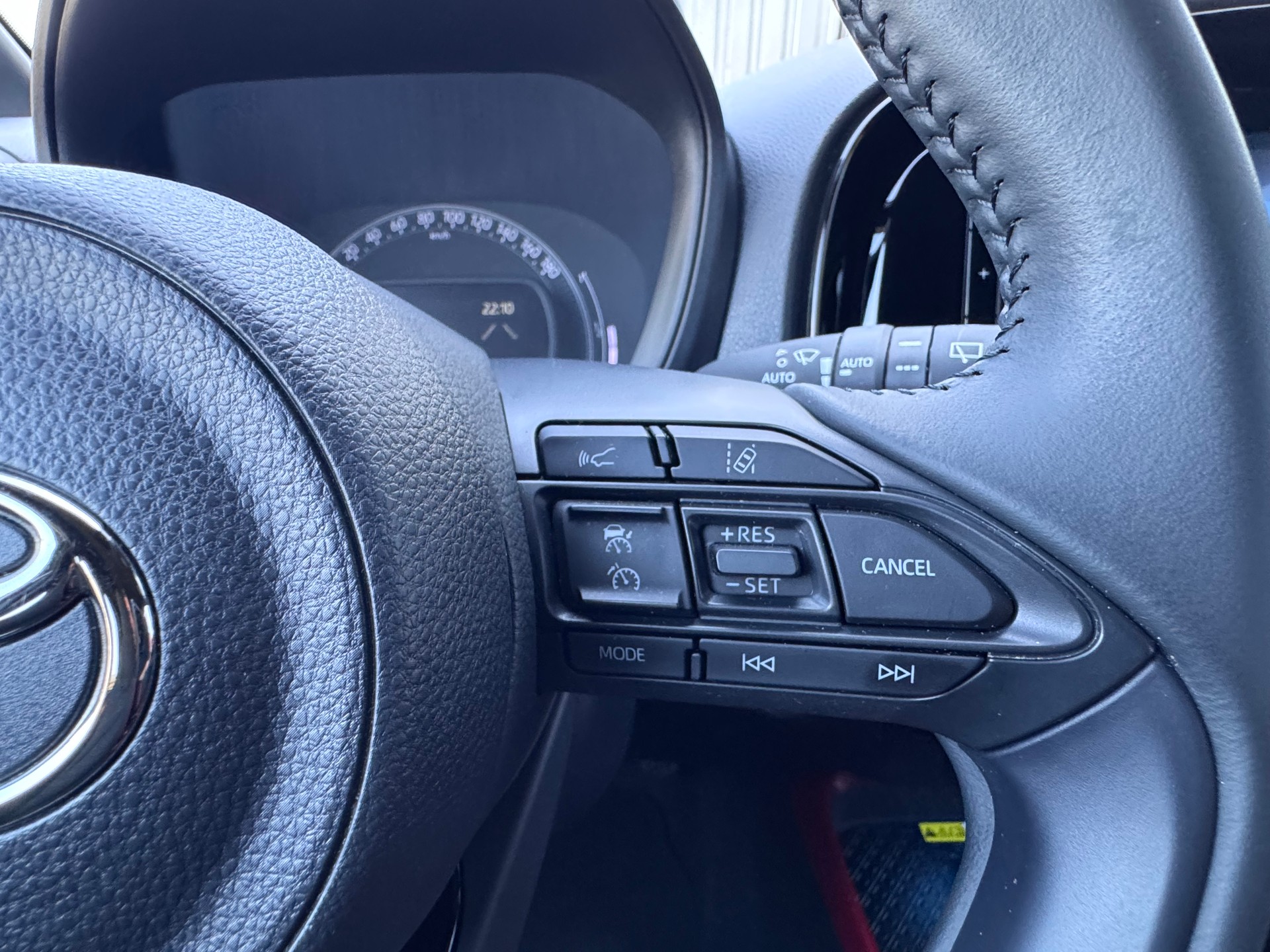 TOYOTA Aygo X 1.0 VVT-i Trend+Navi+Bluetooth+Rückfahrkamera+LED Scheinwerfer+ACC+Sitzheizung+-image-15